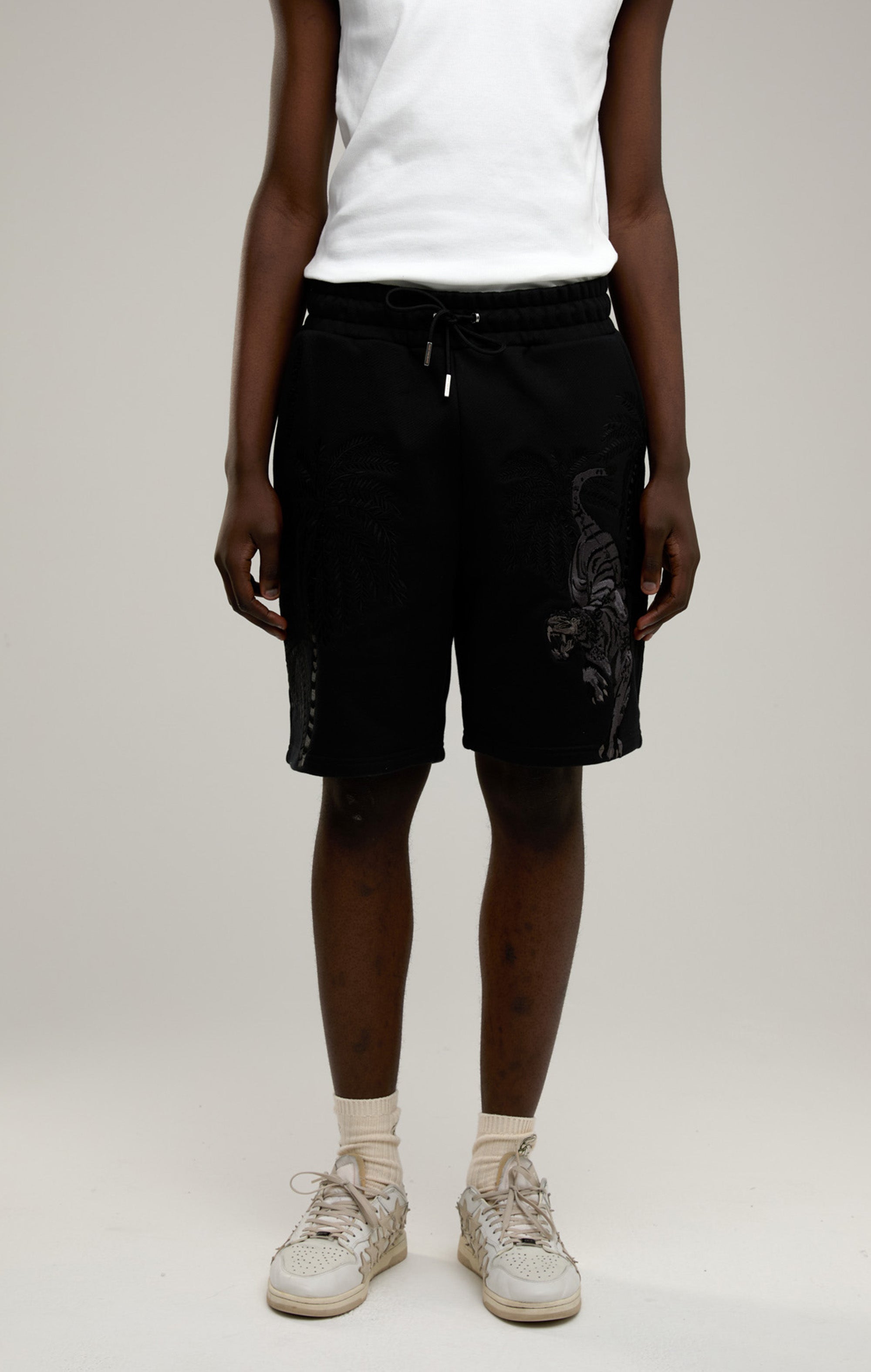 Nächtliche Tigershorts