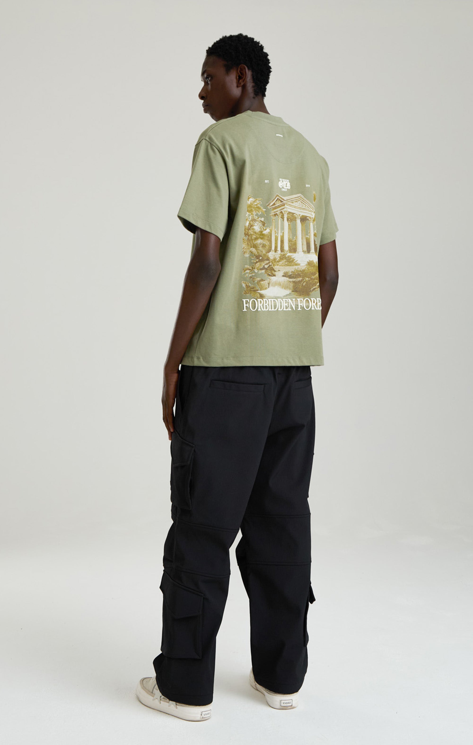 Verbotenes Wald-T-Shirt