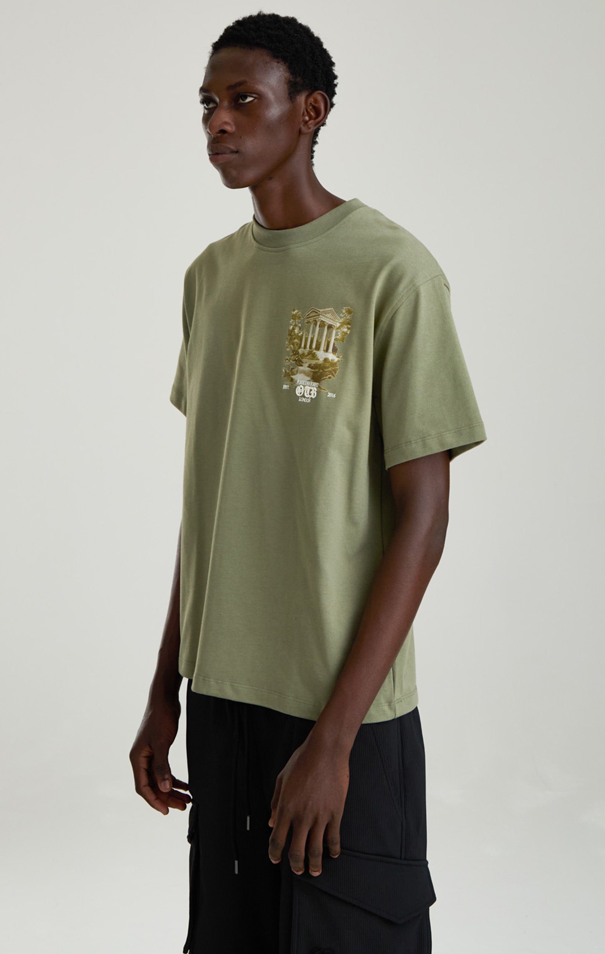Verbotenes Wald-T-Shirt