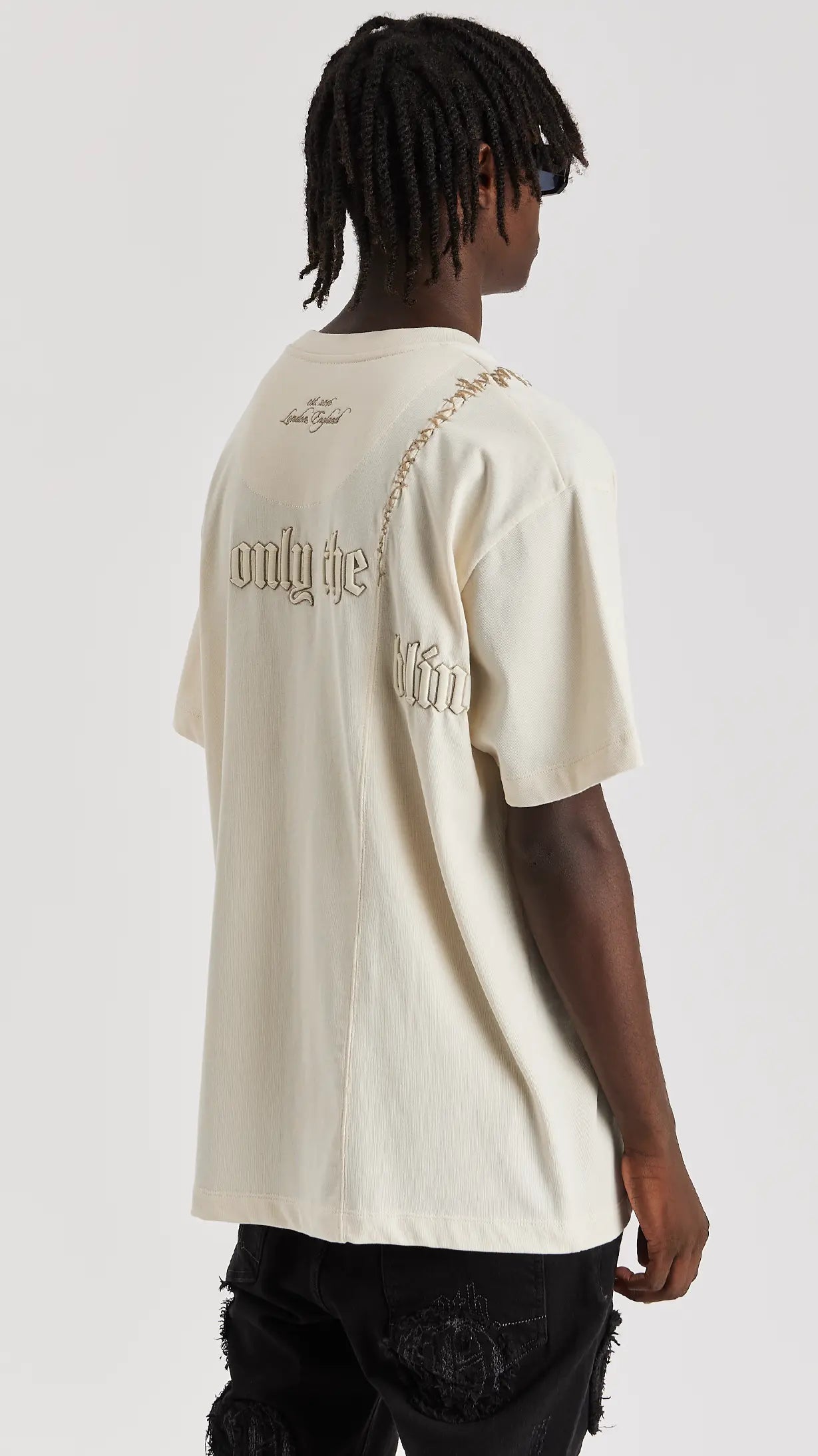 Sand Split Statement T-Shirt - ONLY THE BLIND™