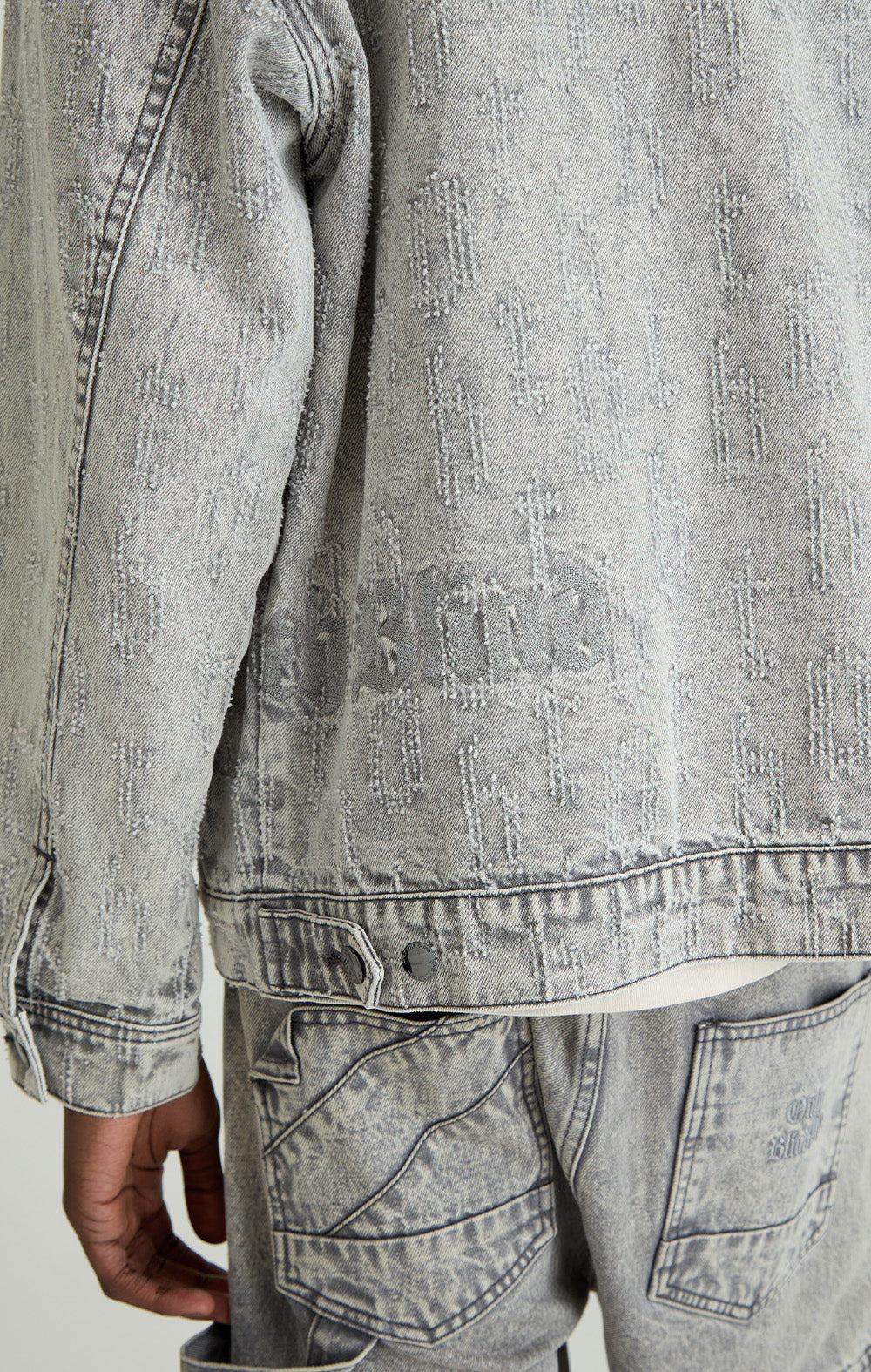 Graue Sonnenfinsternis -Jeansjacke