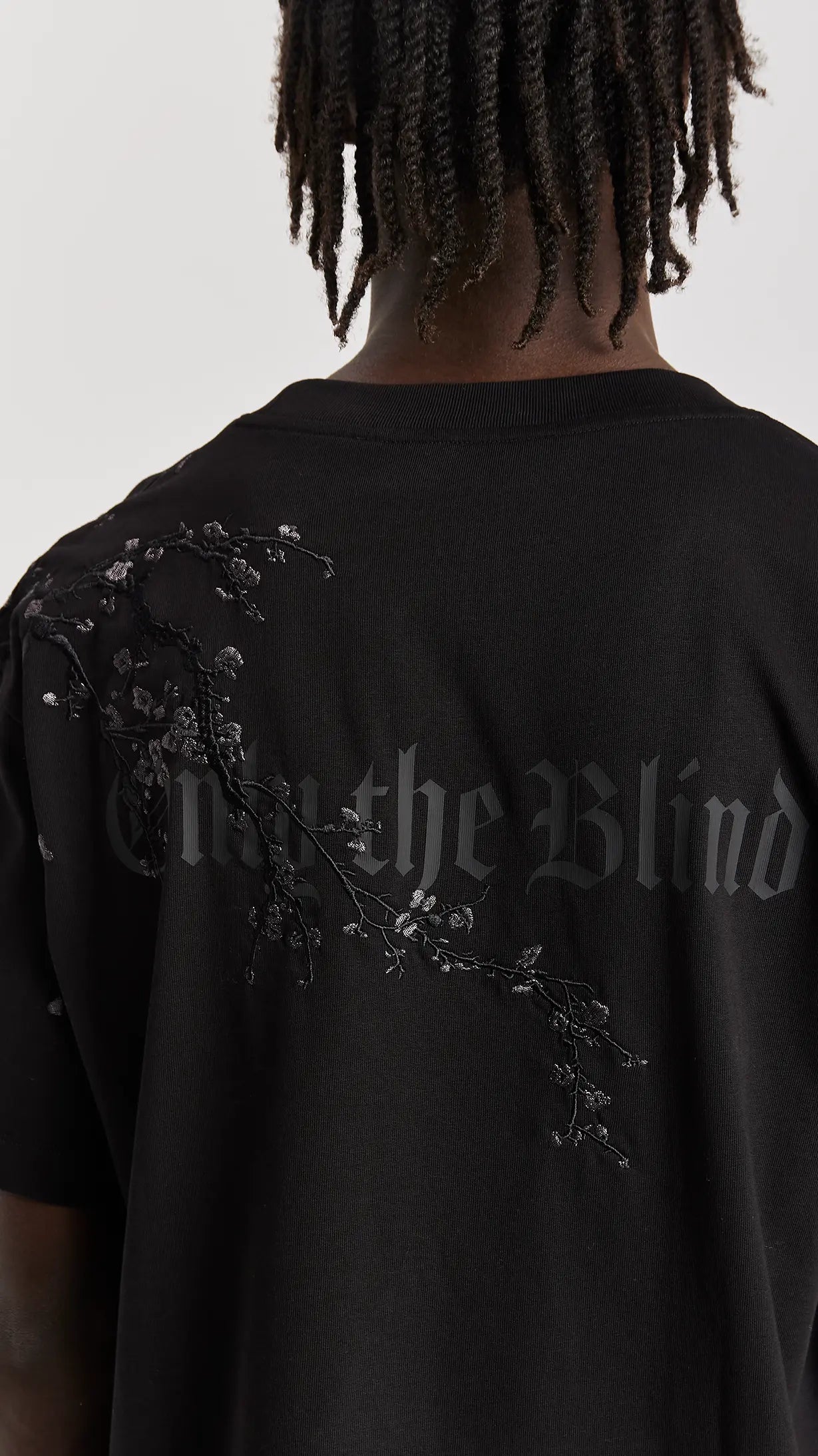 Black Blossom T-Shirt - ONLY THE BLIND™