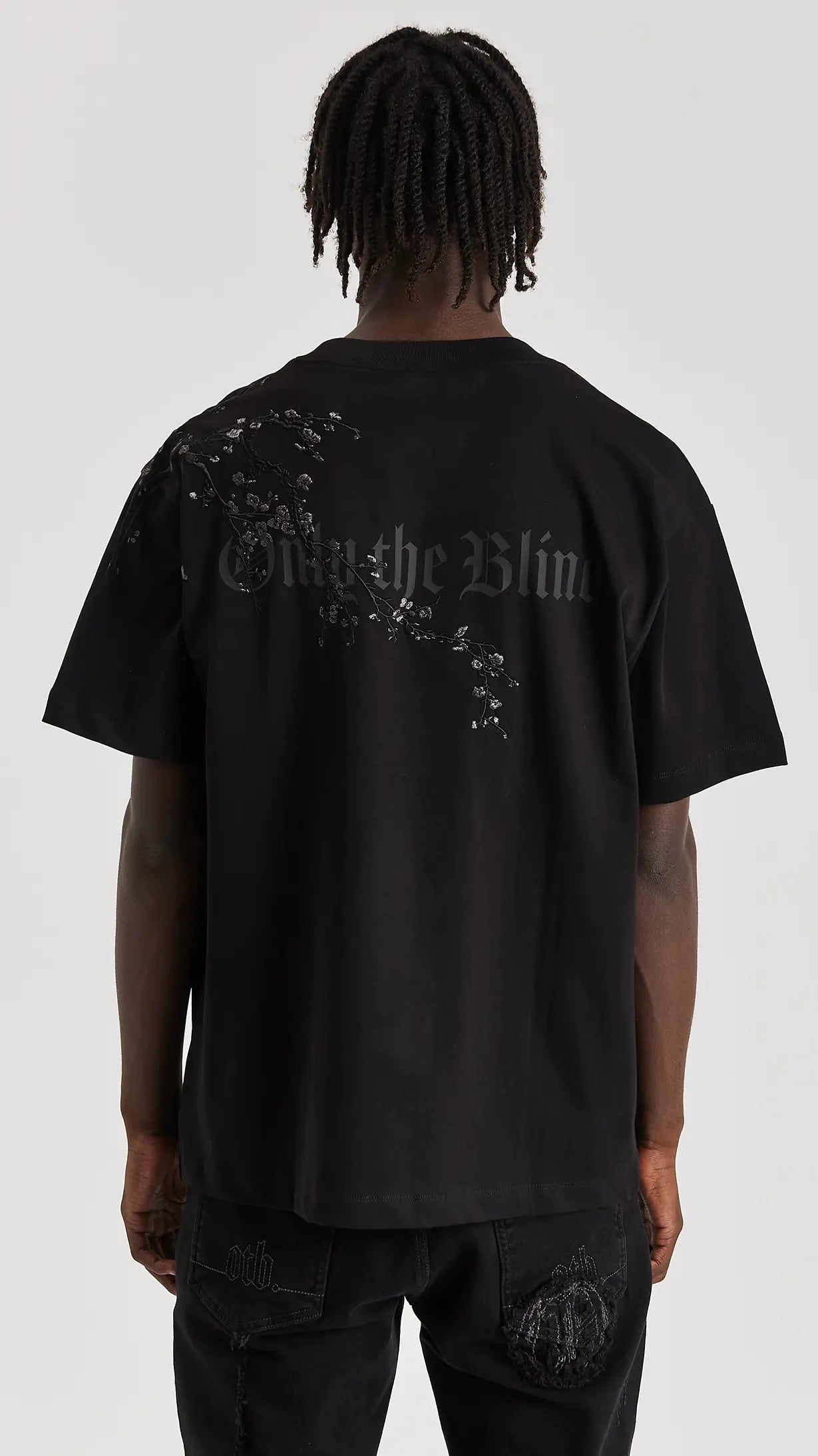 Black Blossom T-Shirt - ONLY THE BLIND™