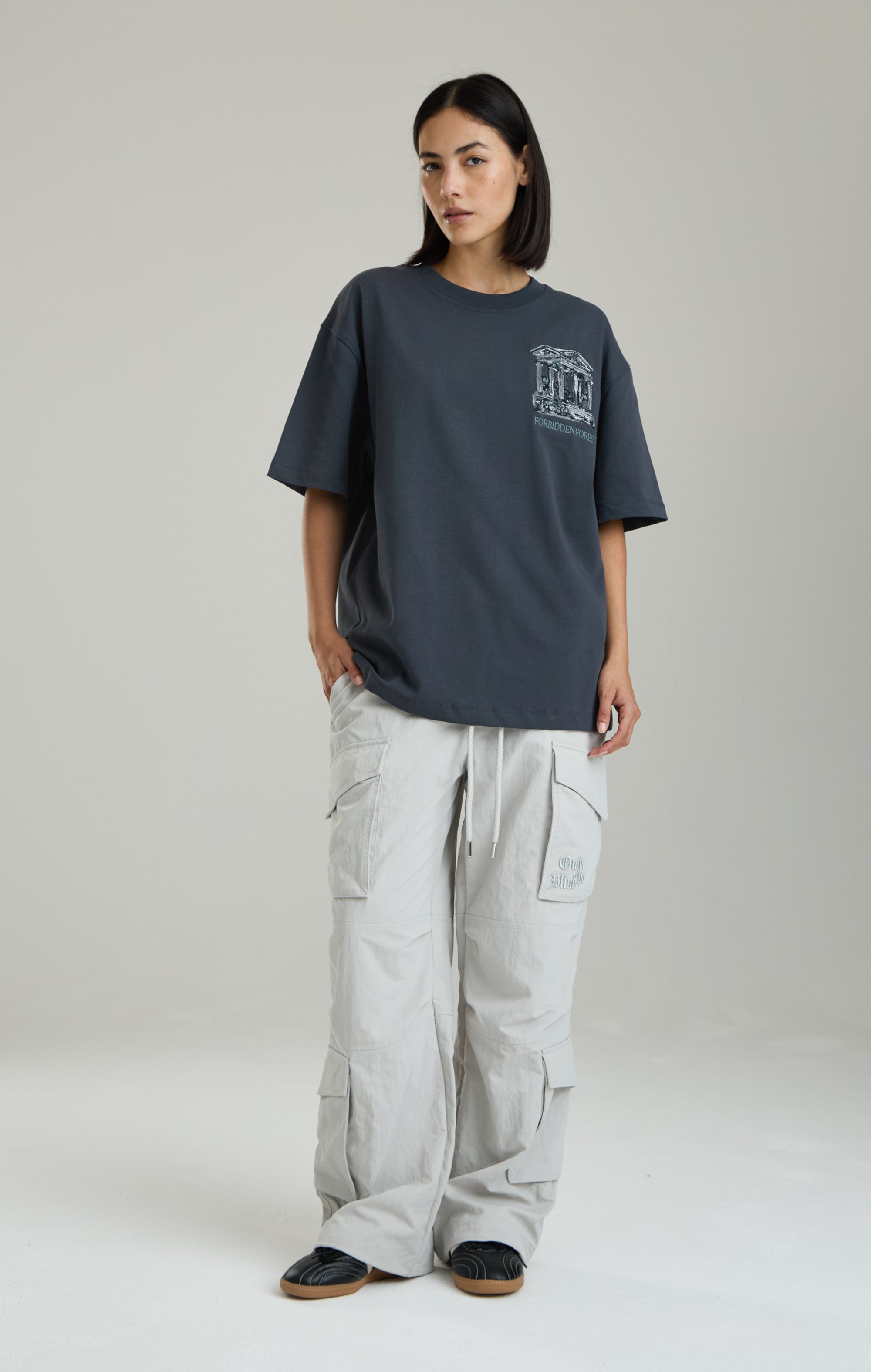 Verbotenes Wald-T-Shirt