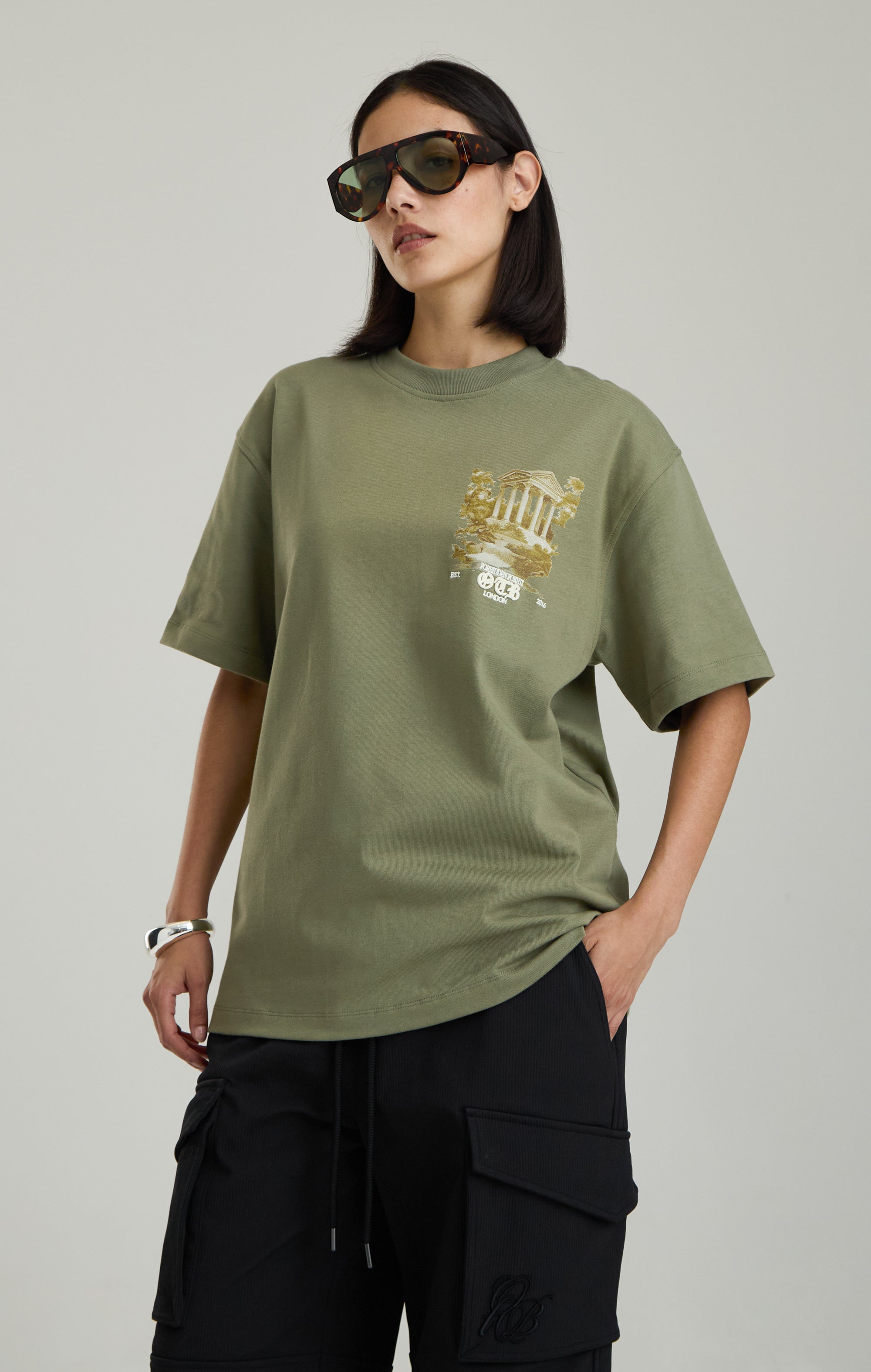 Verbotenes Wald-T-Shirt