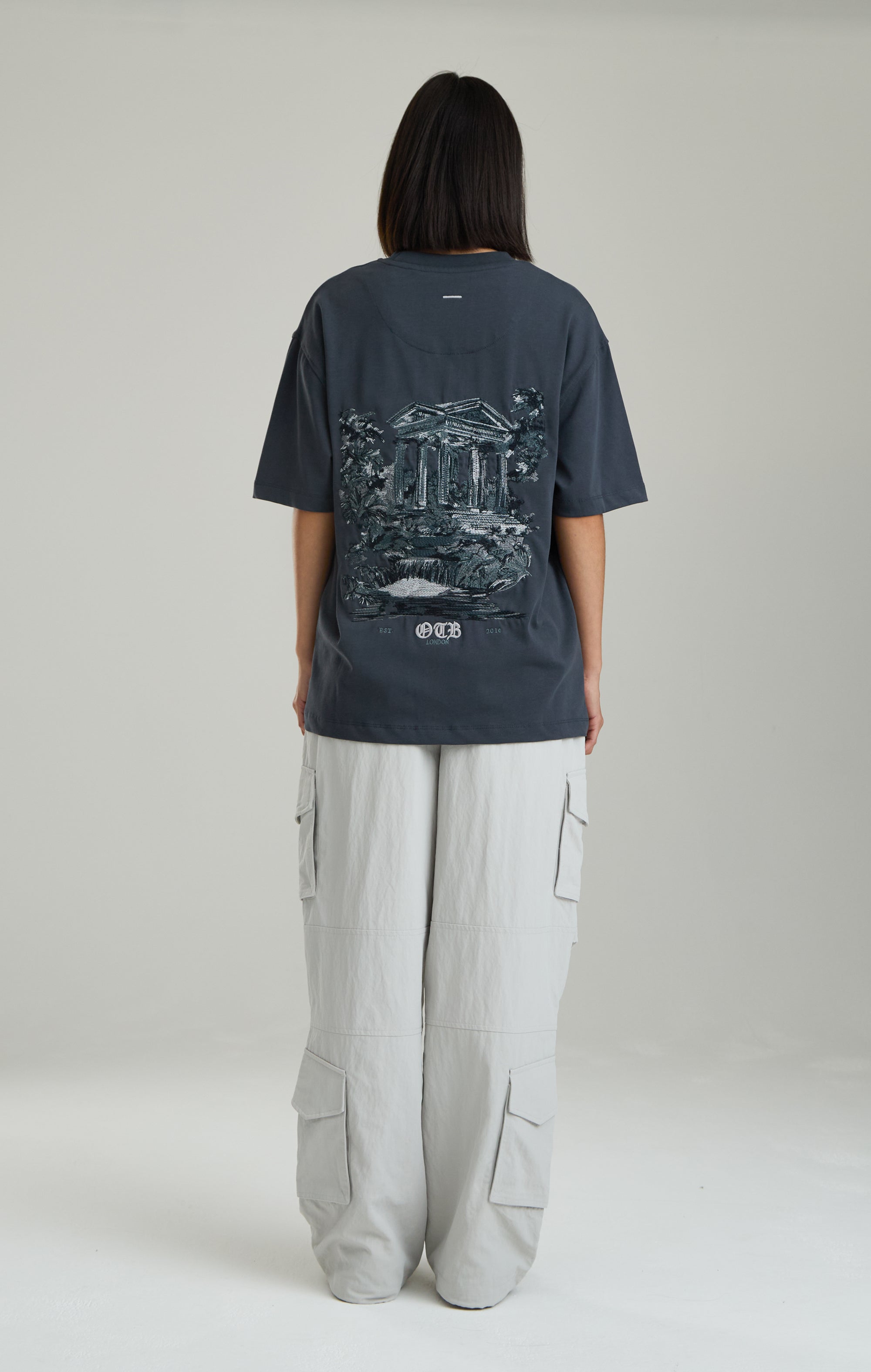Verbotenes Wald-T-Shirt