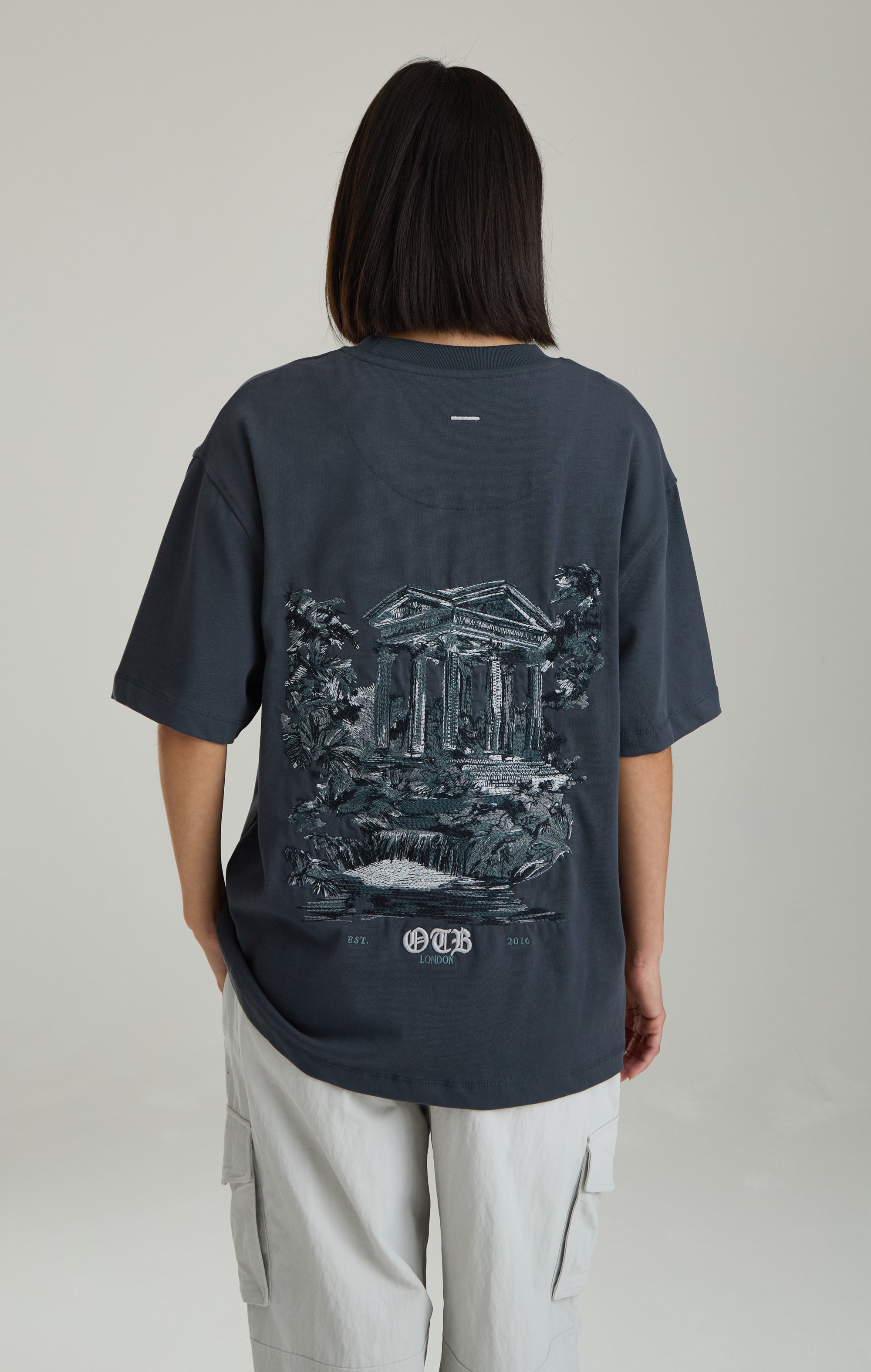 Verbotenes Wald-T-Shirt