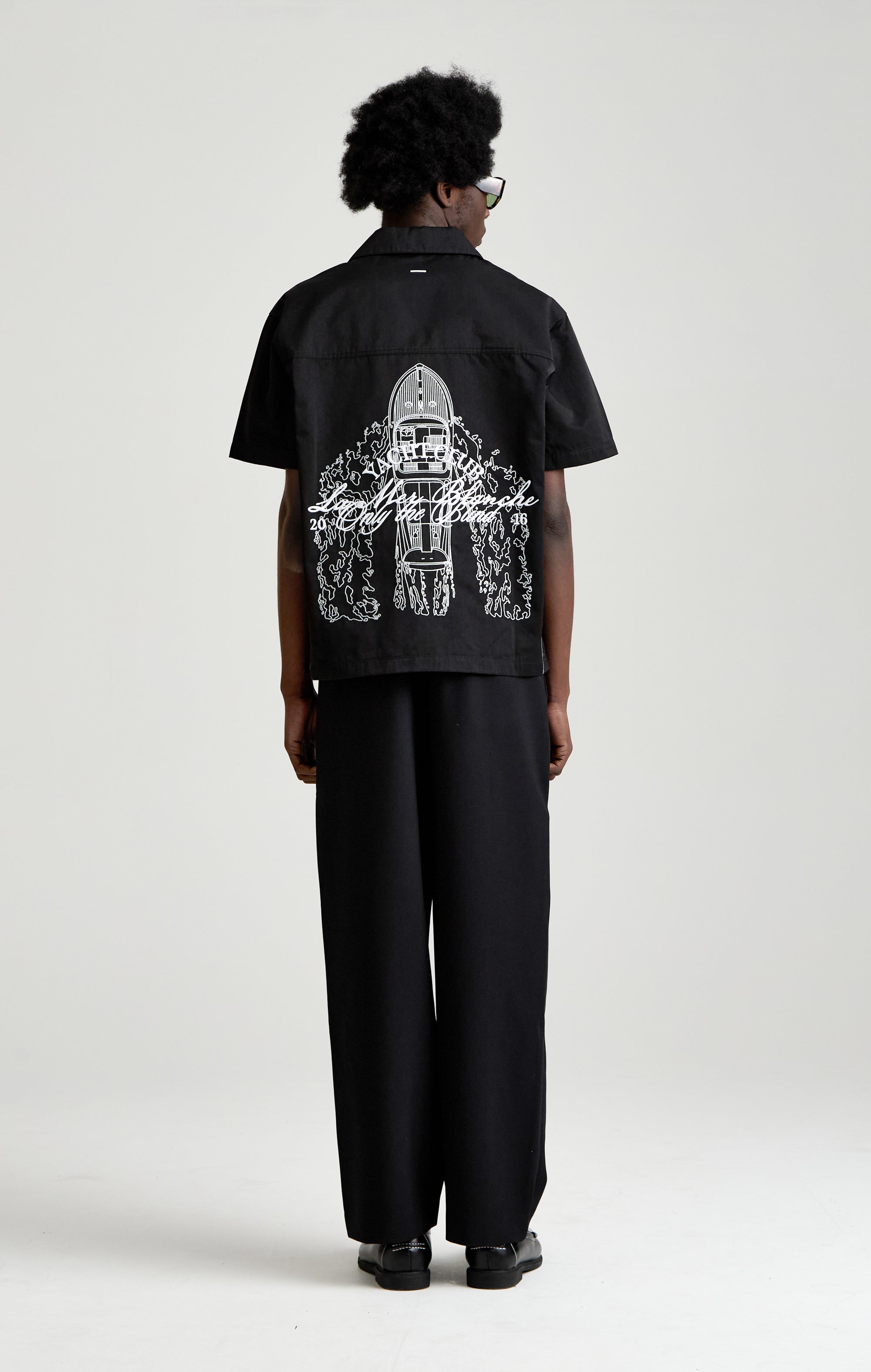 Schwarzer Yacht Club -Shirt