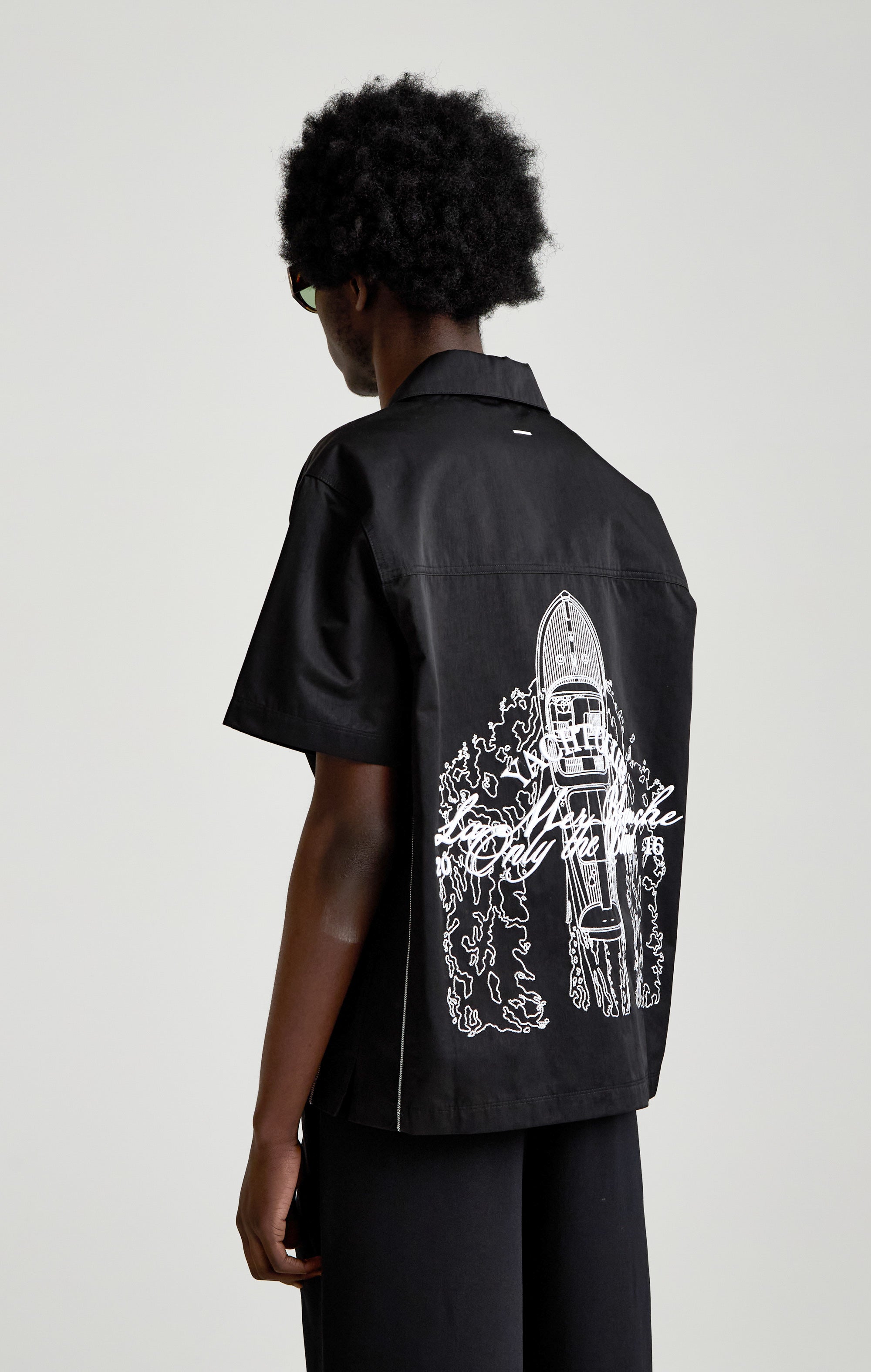 Schwarzer Yacht Club -Shirt