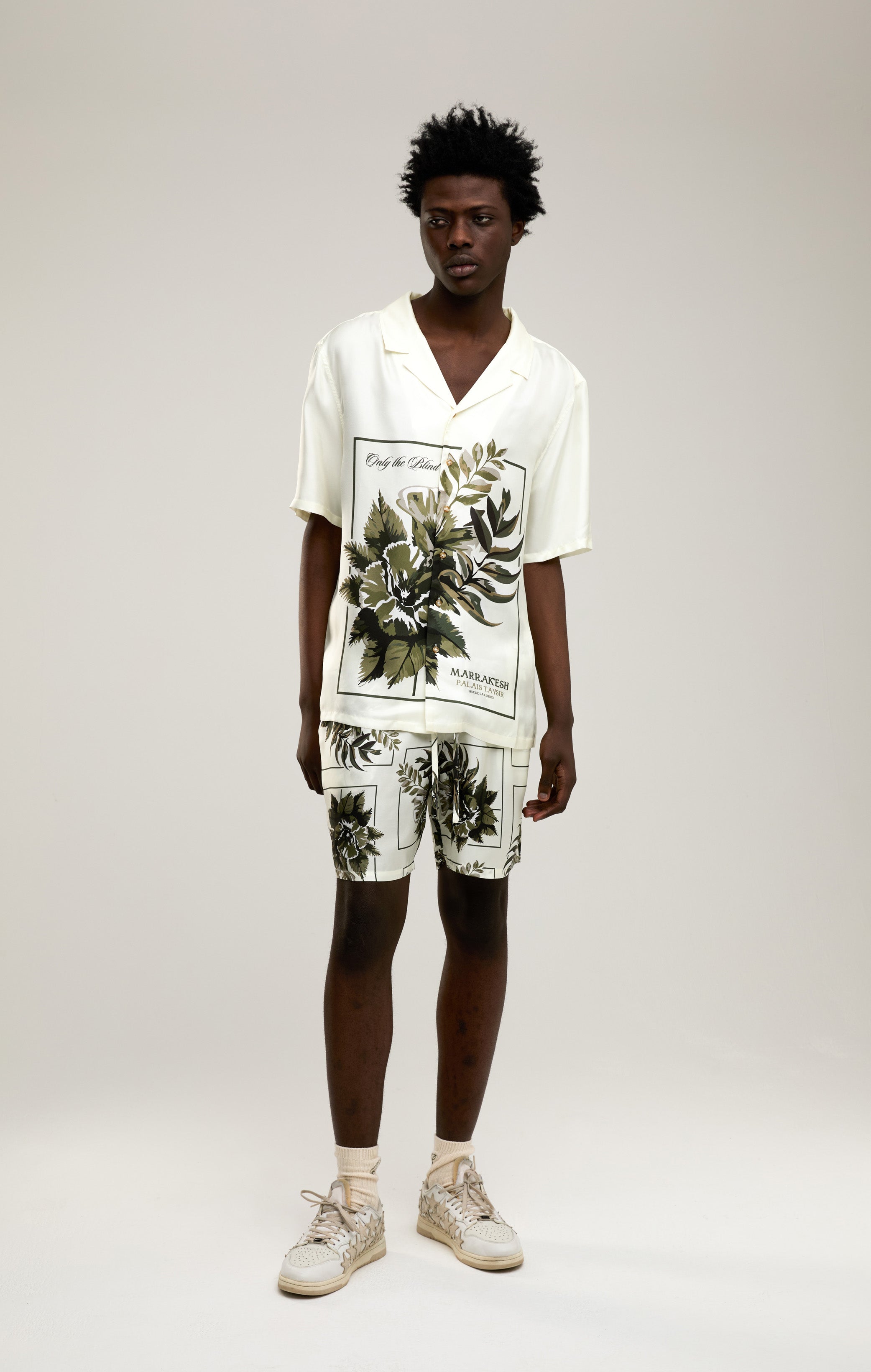 Botanische Seidenshorts