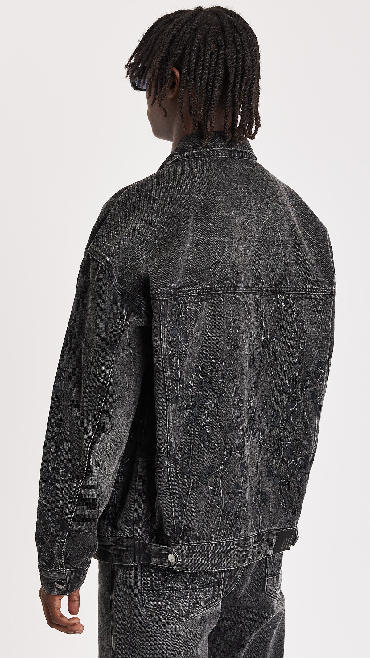 FLORAL NIGHT DENIM JACKET - ONLY THE BLIND™