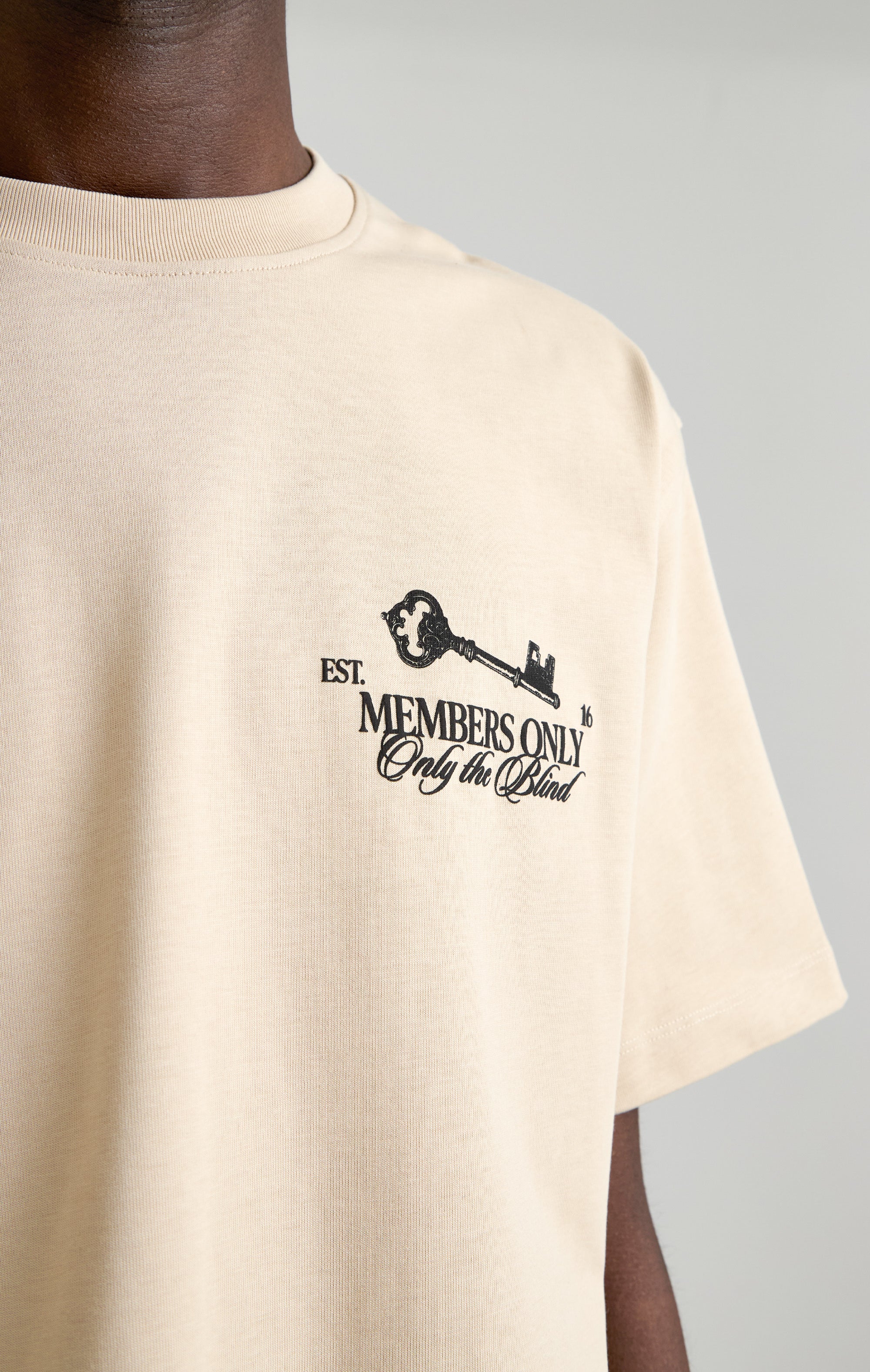 Erweitertes T-Shirt