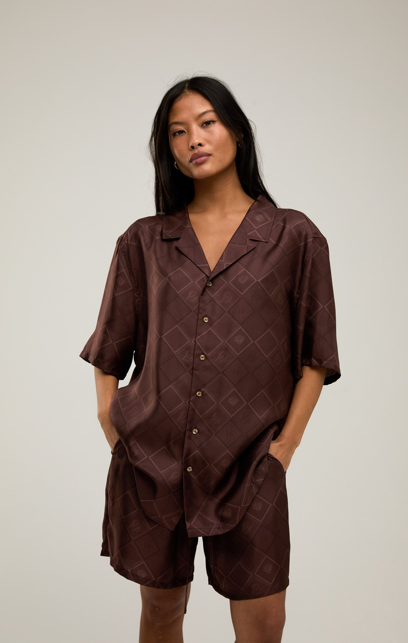 Verblasste Monogramm -Seidenshorts