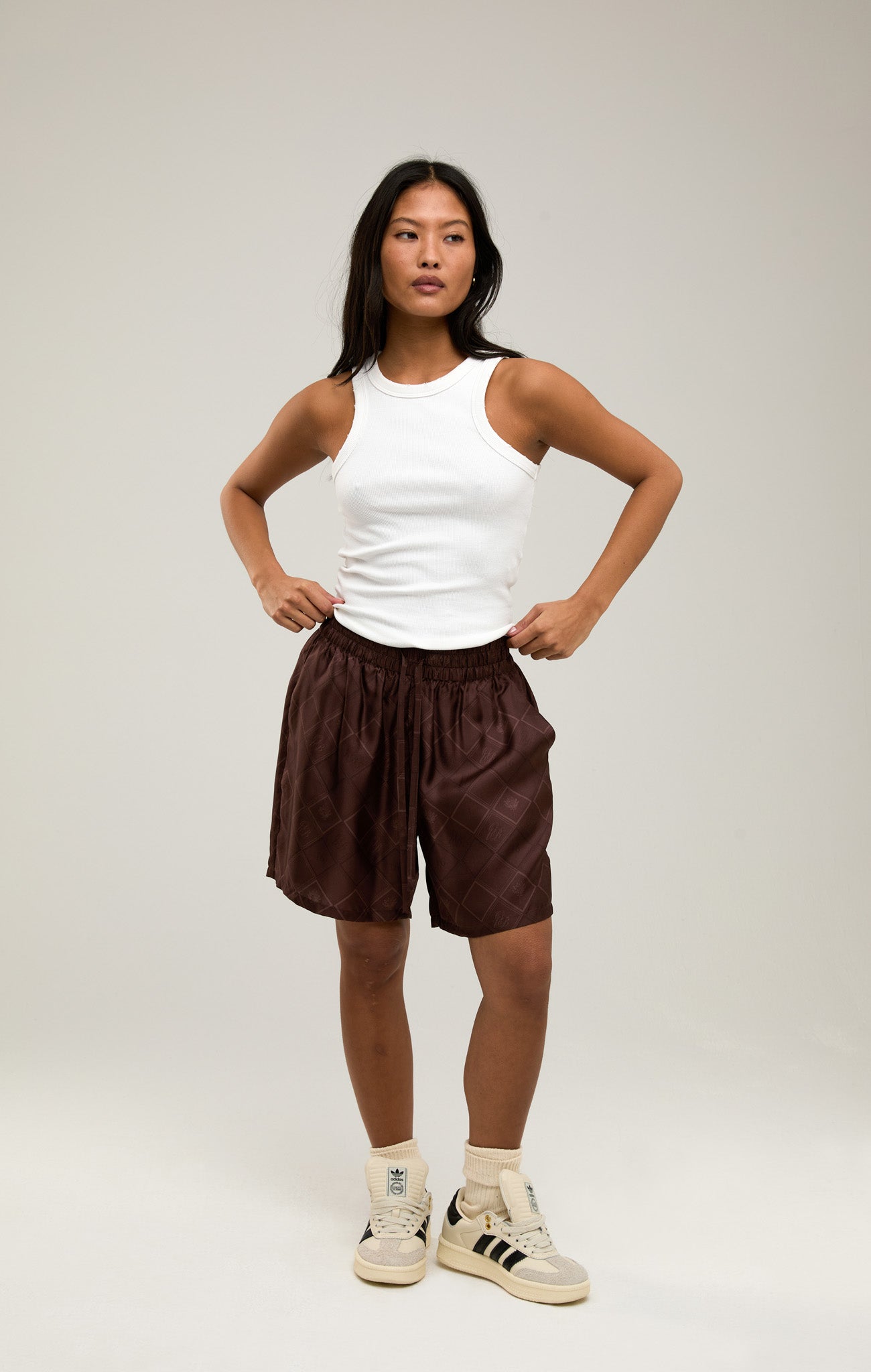 Verblasste Monogramm -Seidenshorts