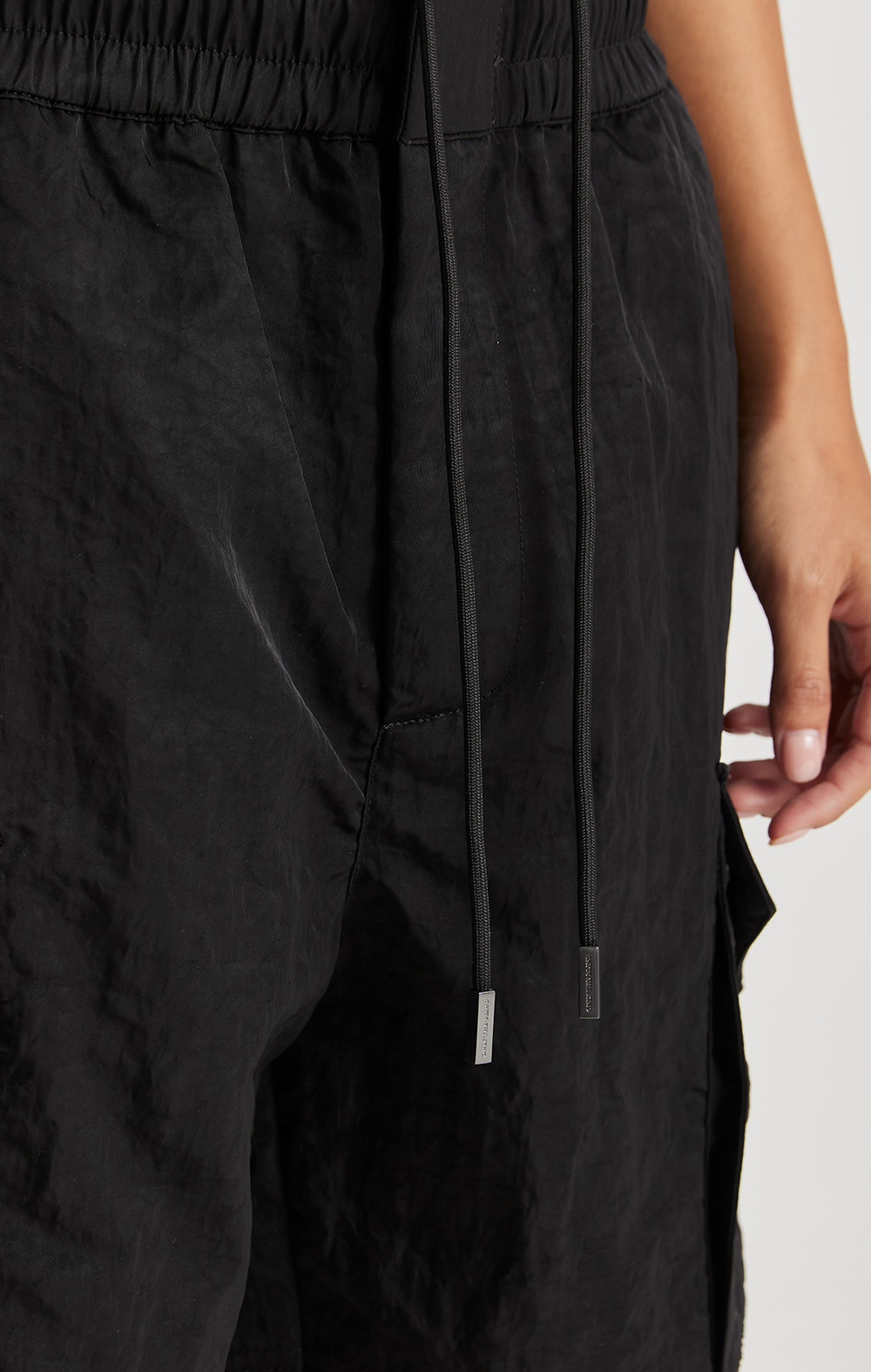 MIDNIGHT CRINKLE CARGO SHORT - ONLY THE BLIND™