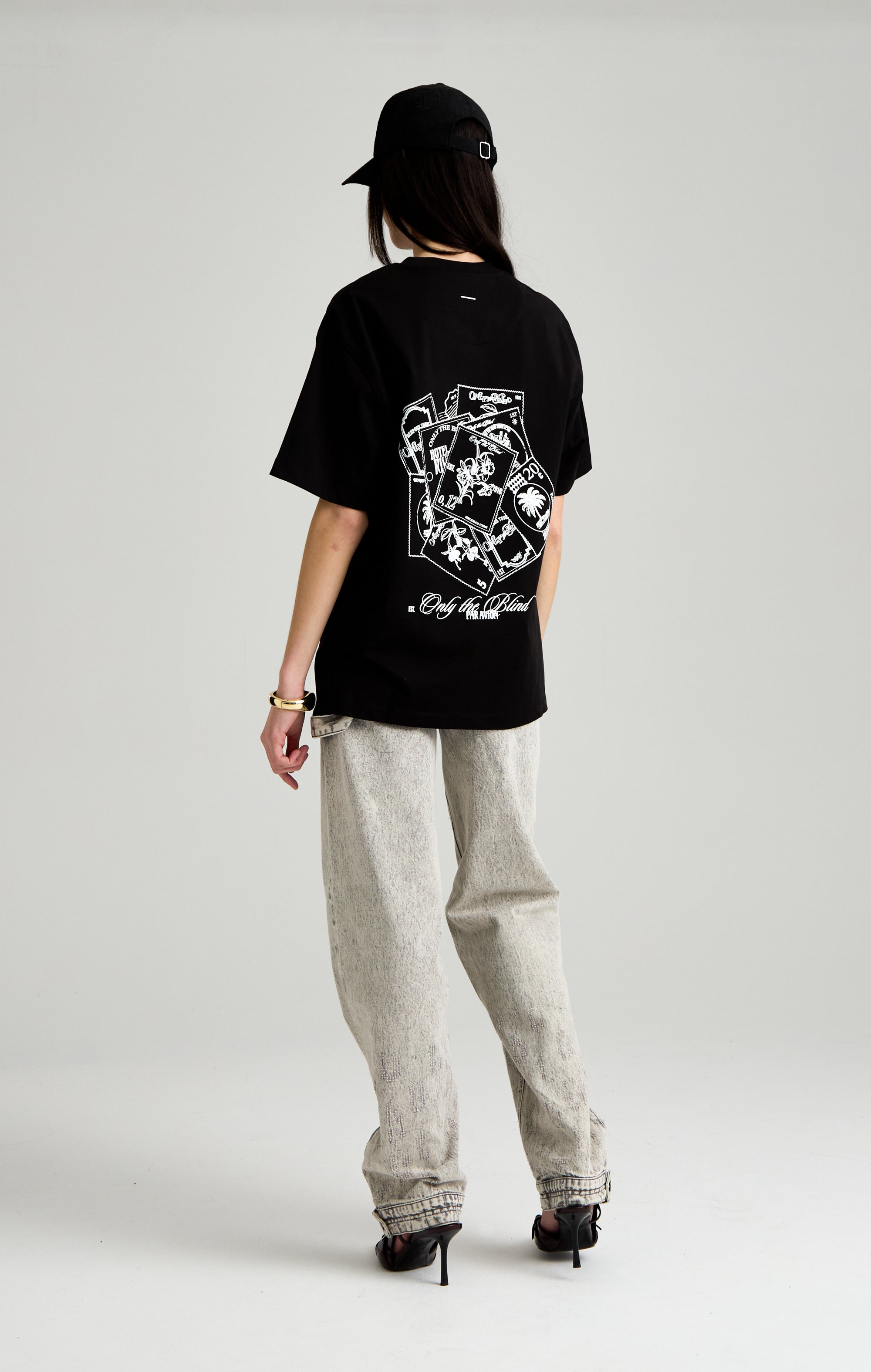 Pass des Schatten-T-Shirts