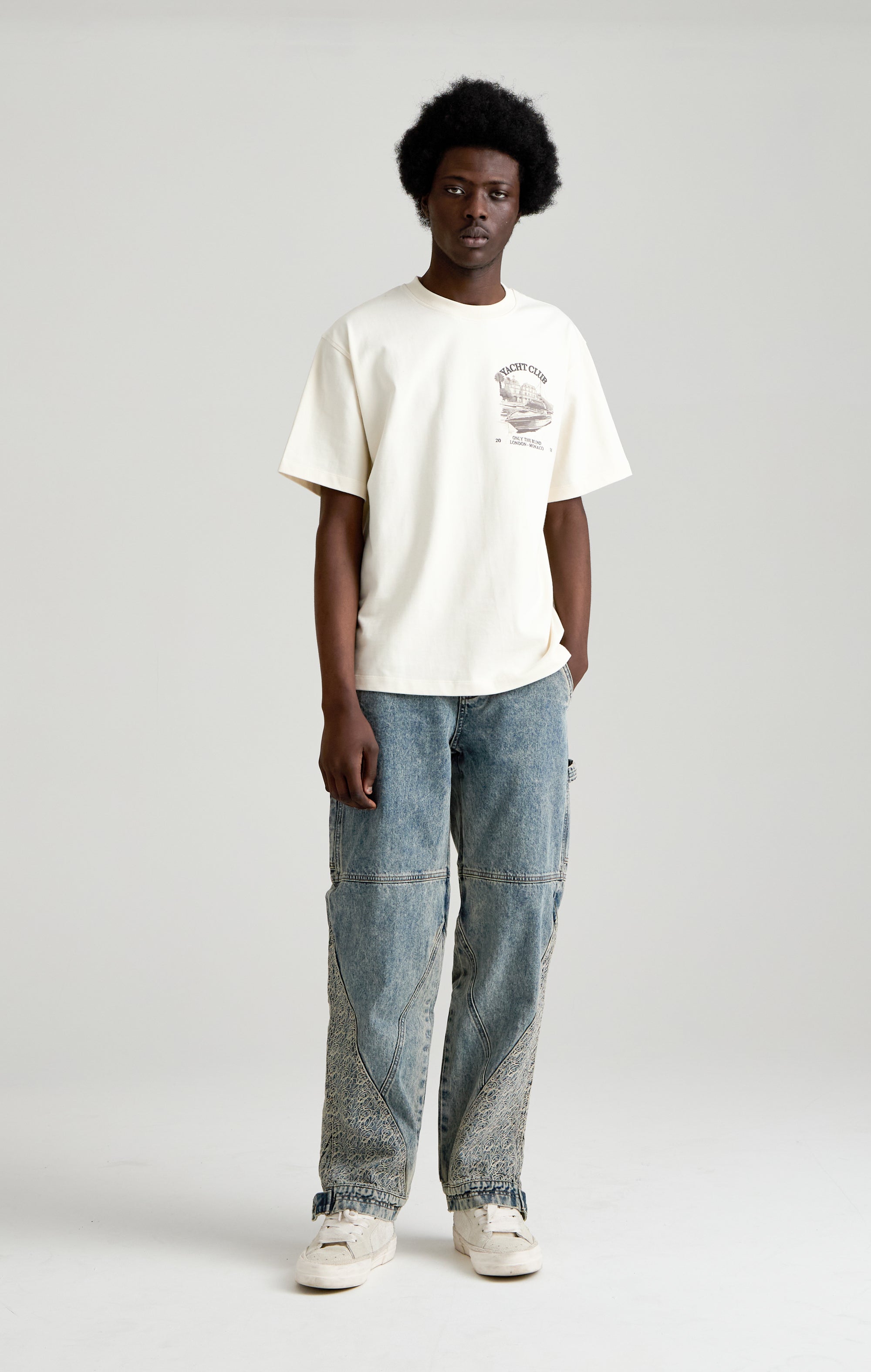 Das Riviera Charter T-Shirt