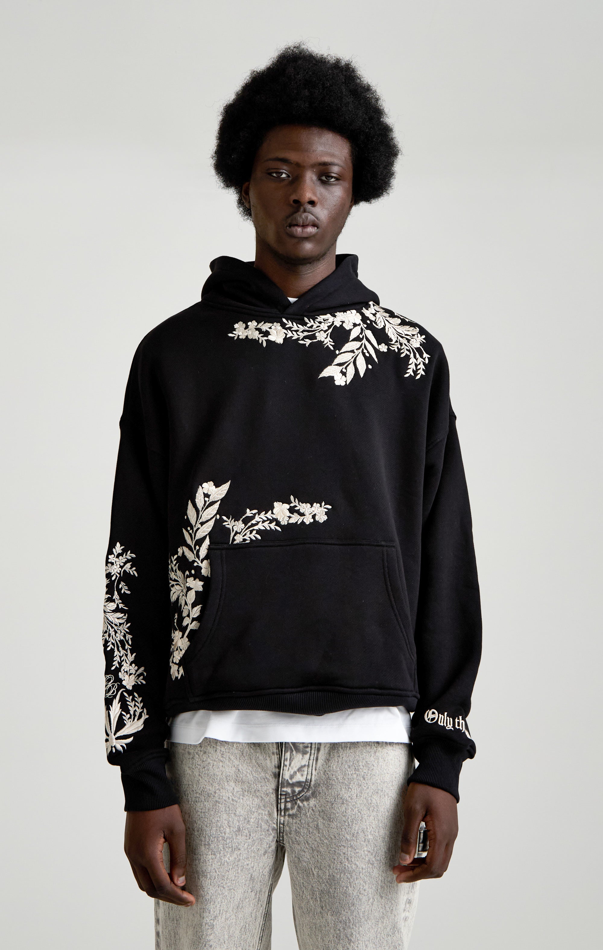 Flüstert in die Blütehaube