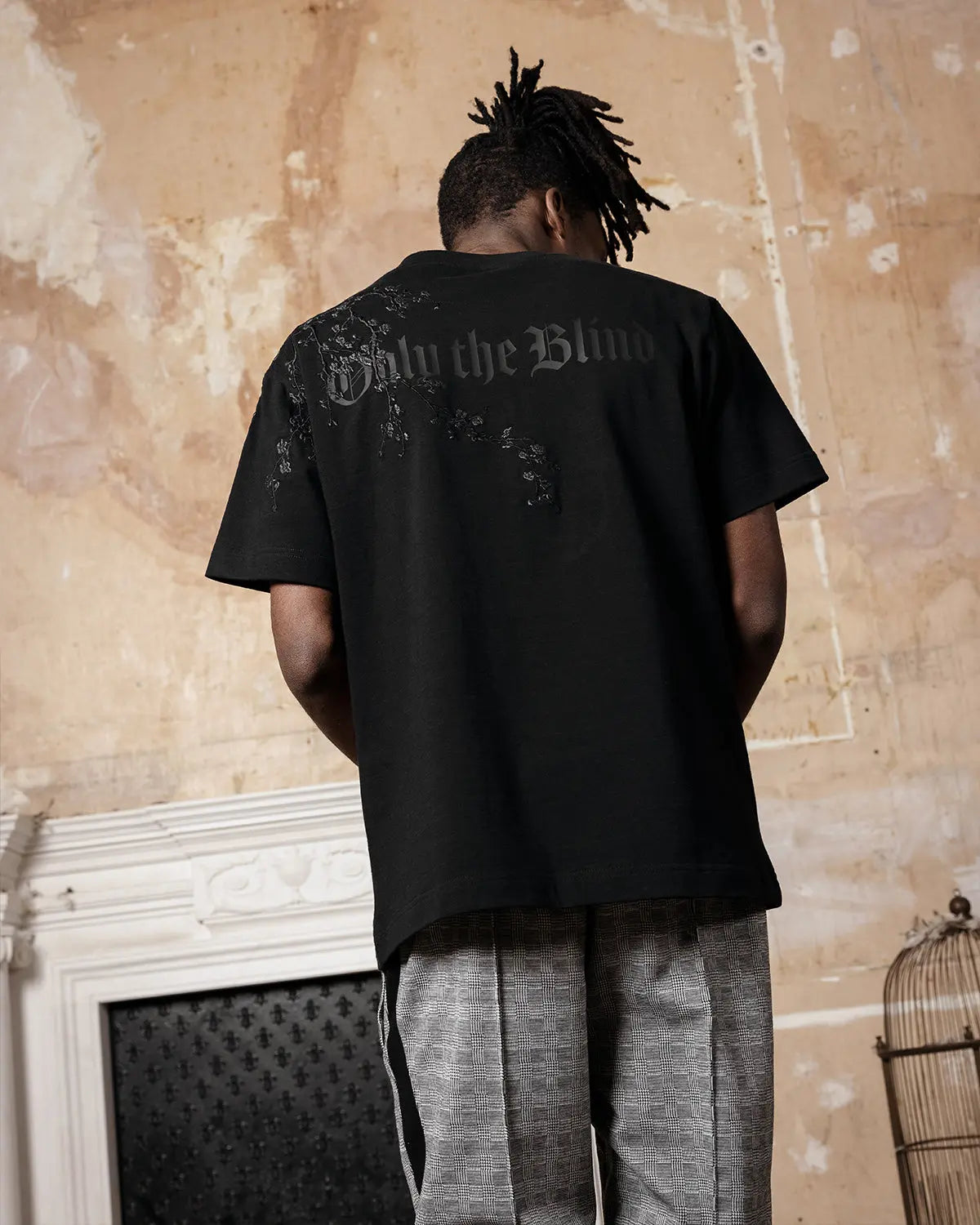 Black Blossom T-Shirt - ONLY THE BLIND™