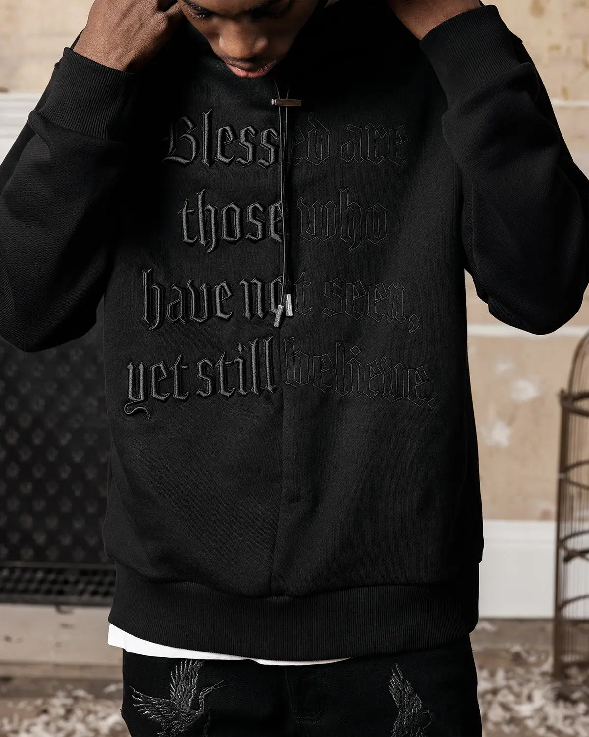 Black Split Statement Hoodie - ONLY THE BLIND™