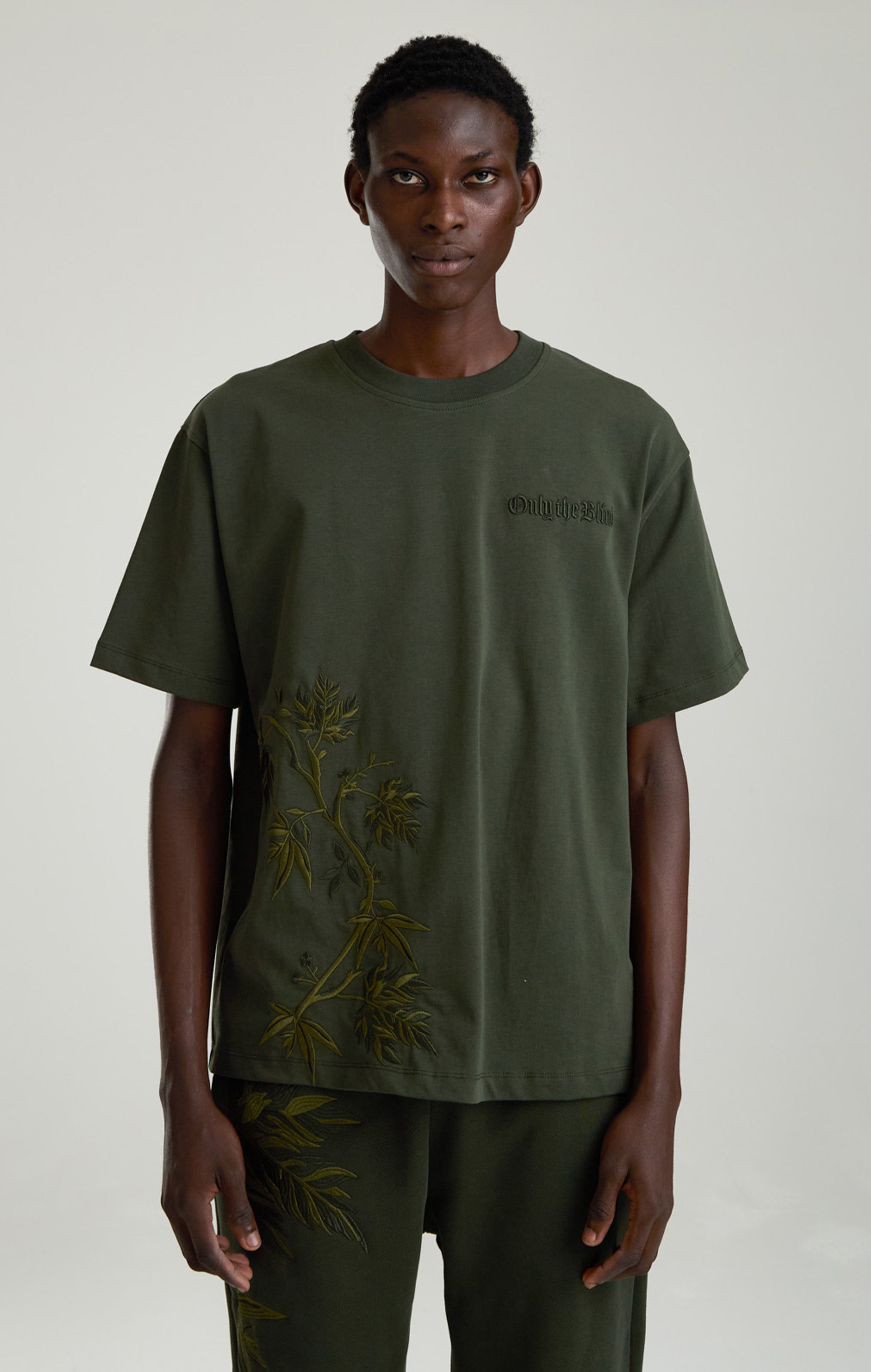 Verdantes Wald-T-Shirt
