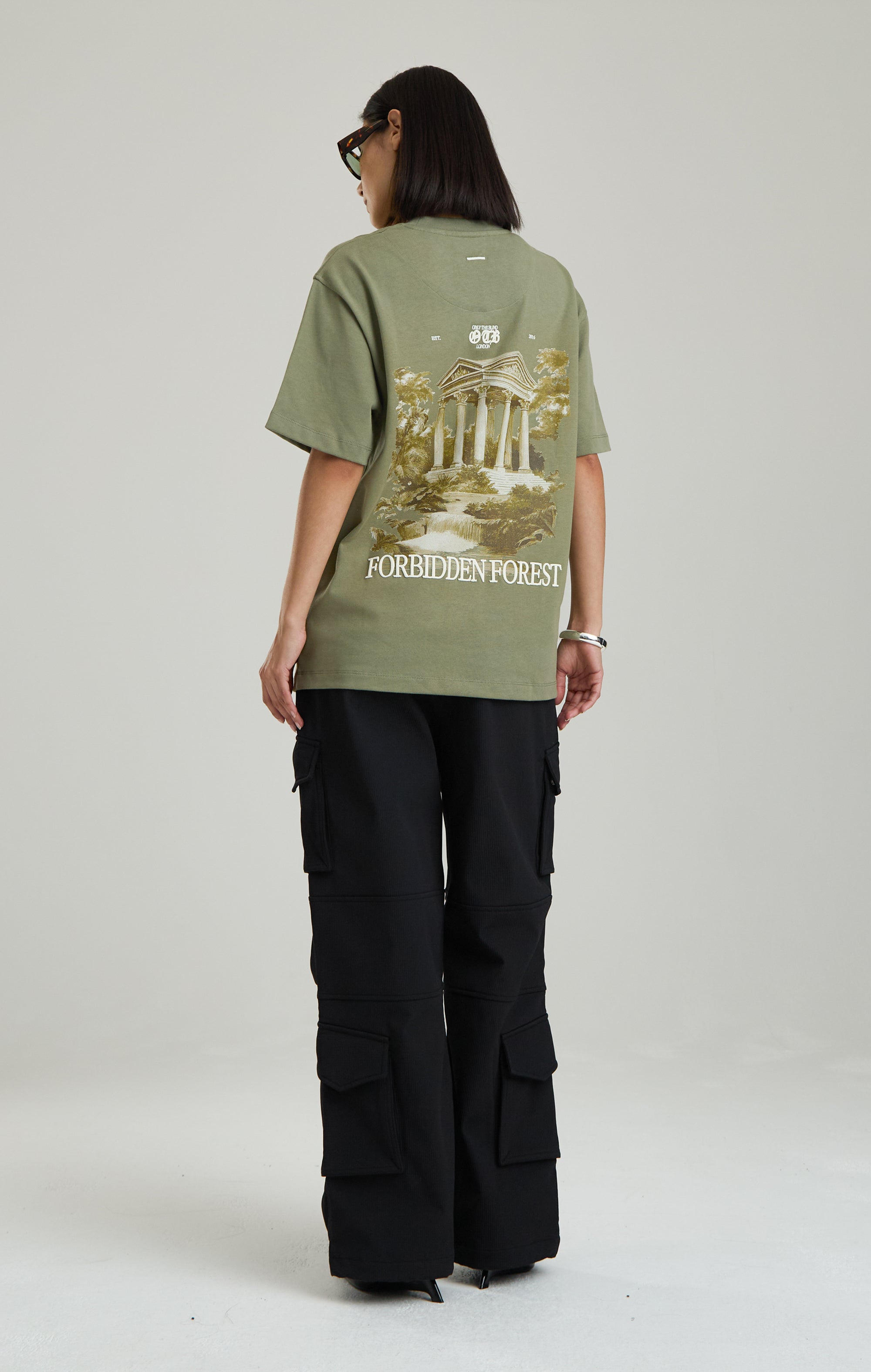 Verbotenes Wald-T-Shirt