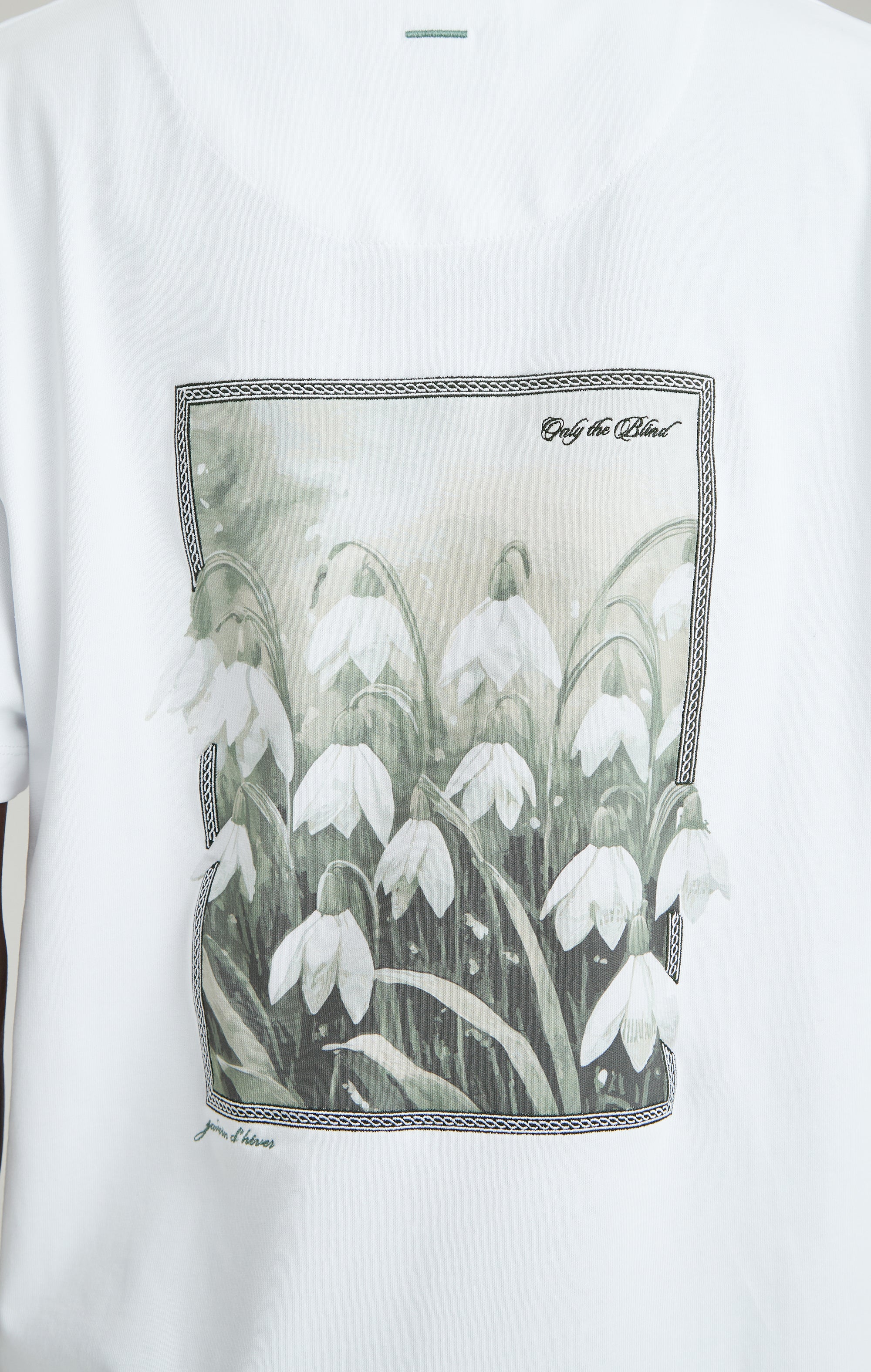 FROSTED BLOSSOM T-SHIRT