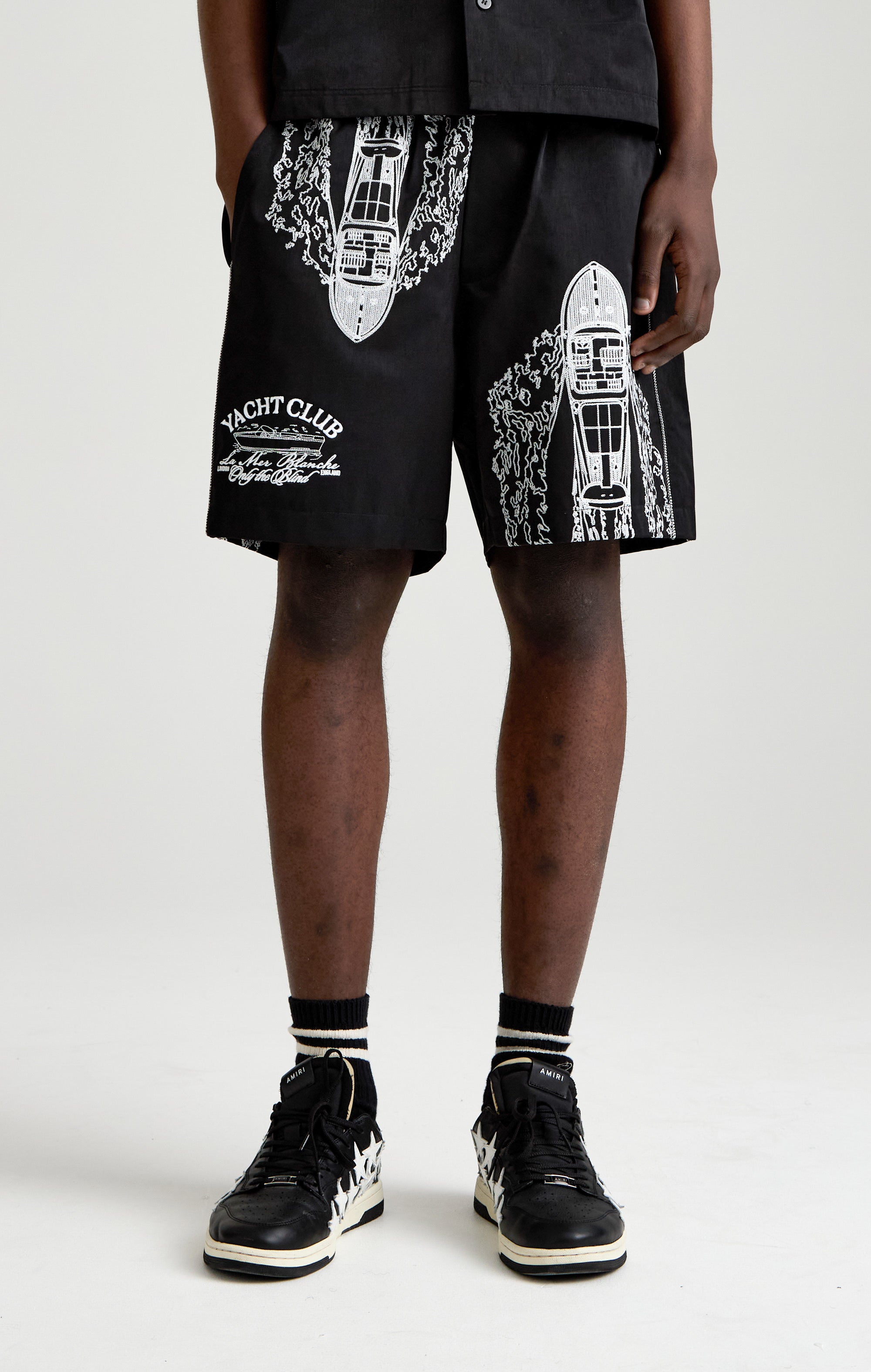 Black Yacht Club kurz