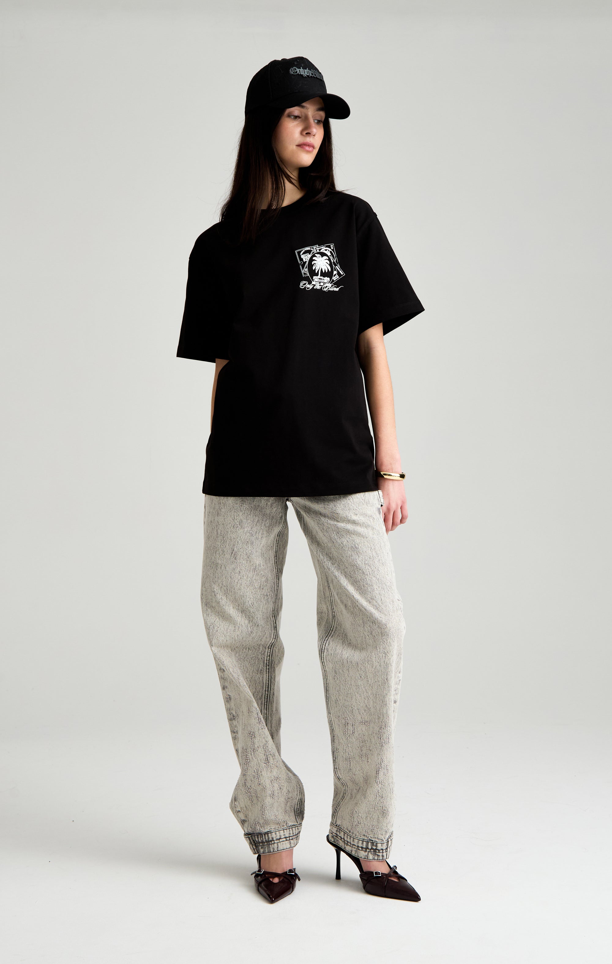 Pass des Schatten-T-Shirts