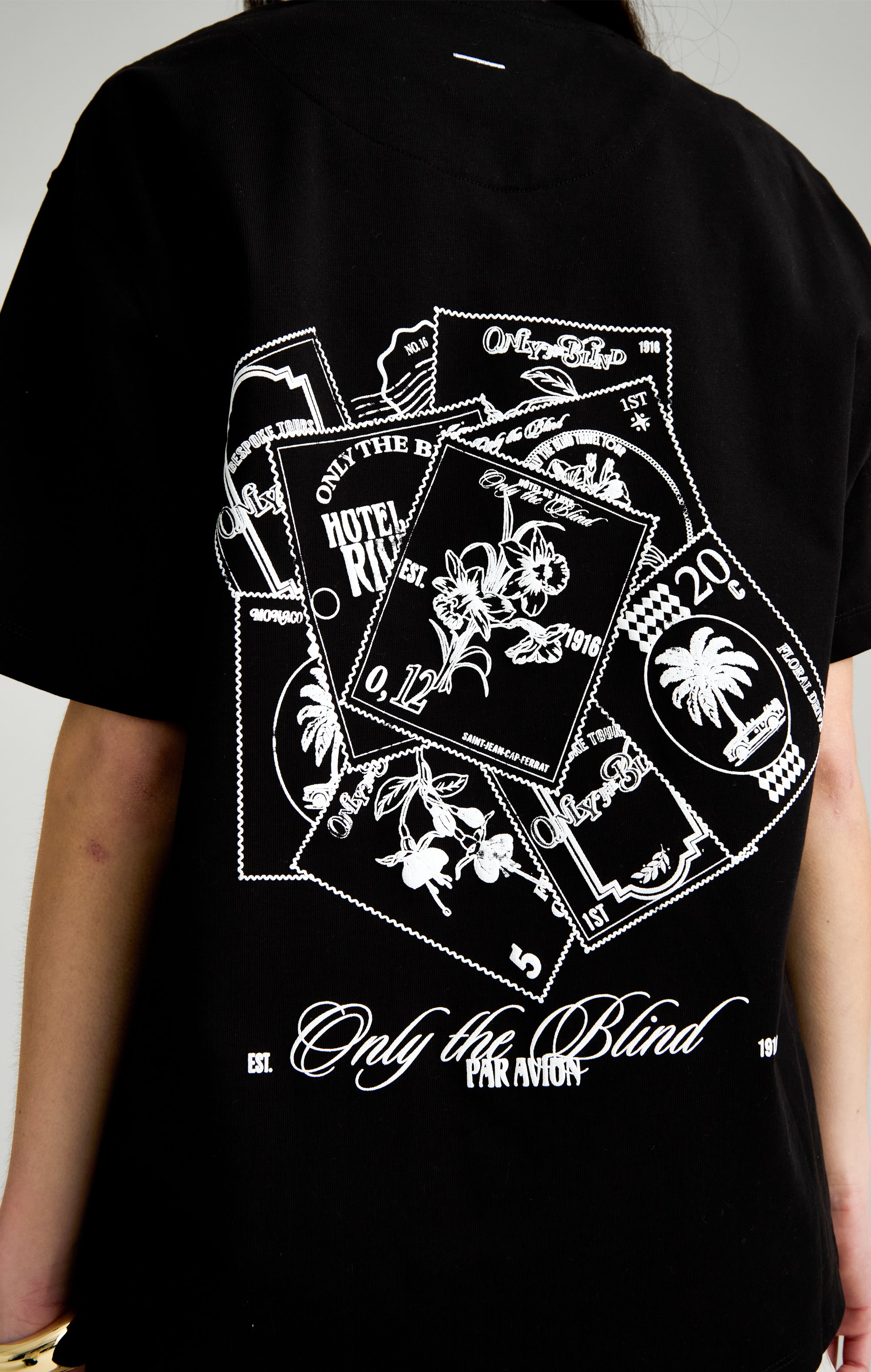 Pass des Schatten-T-Shirts