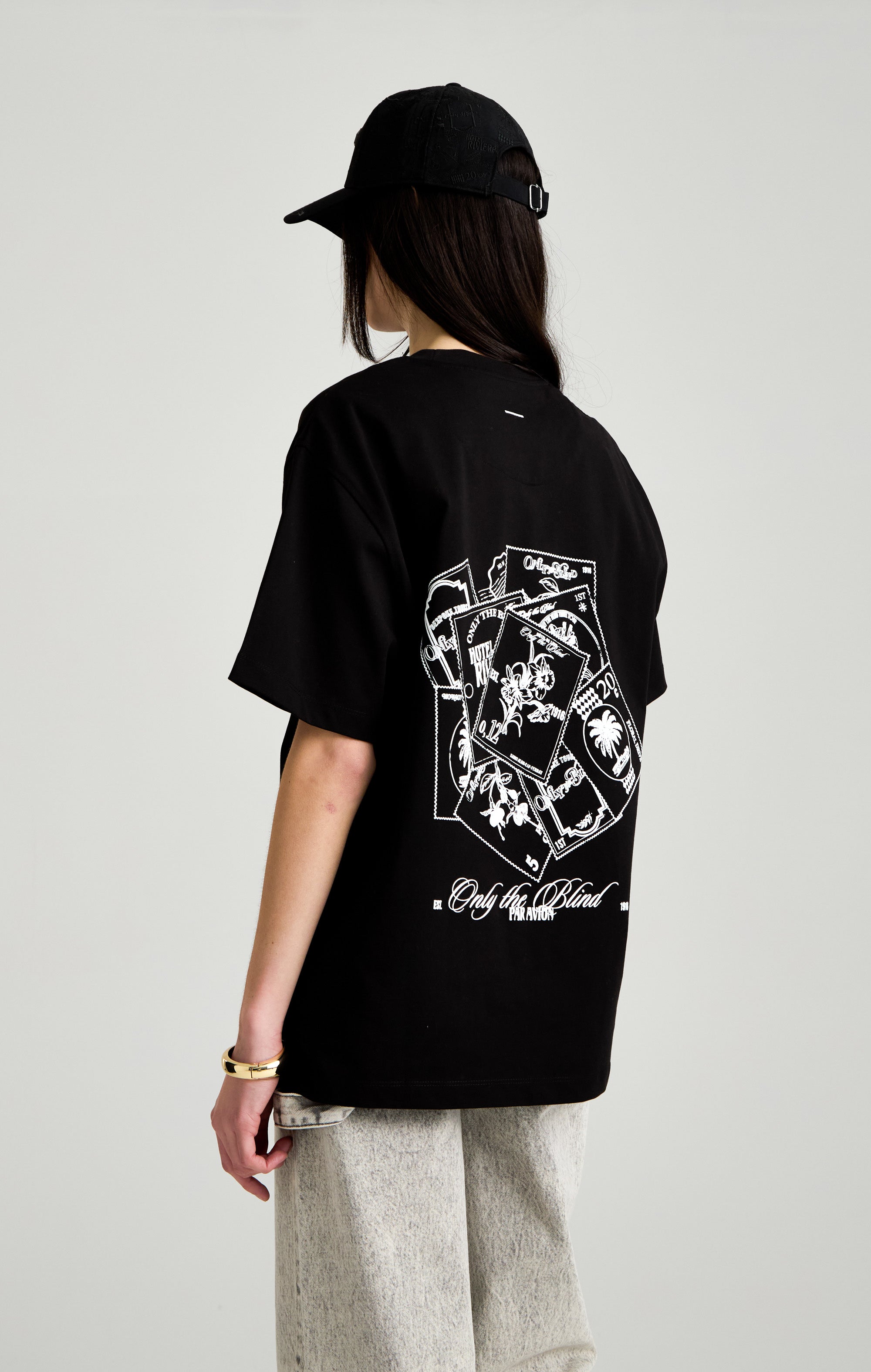 Pass des Schatten-T-Shirts