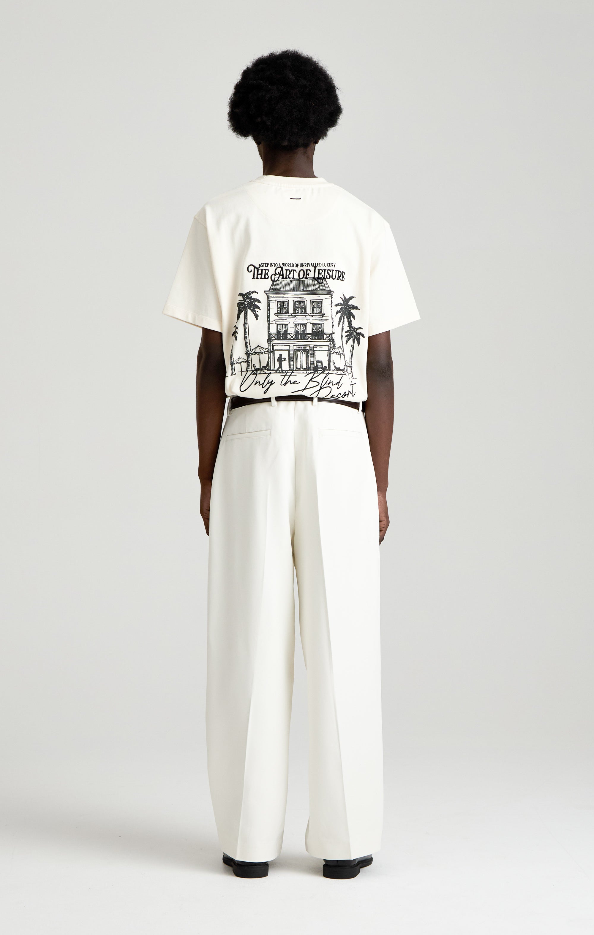 <tc>ONLY THE BLIND</tc> RESORT-T-SHIRT