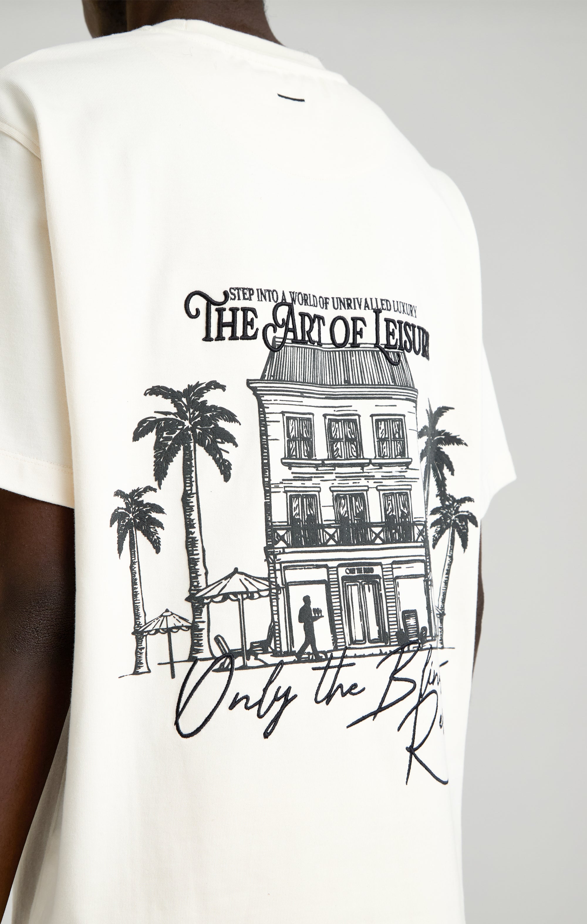 <tc>ONLY THE BLIND</tc> RESORT-T-SHIRT