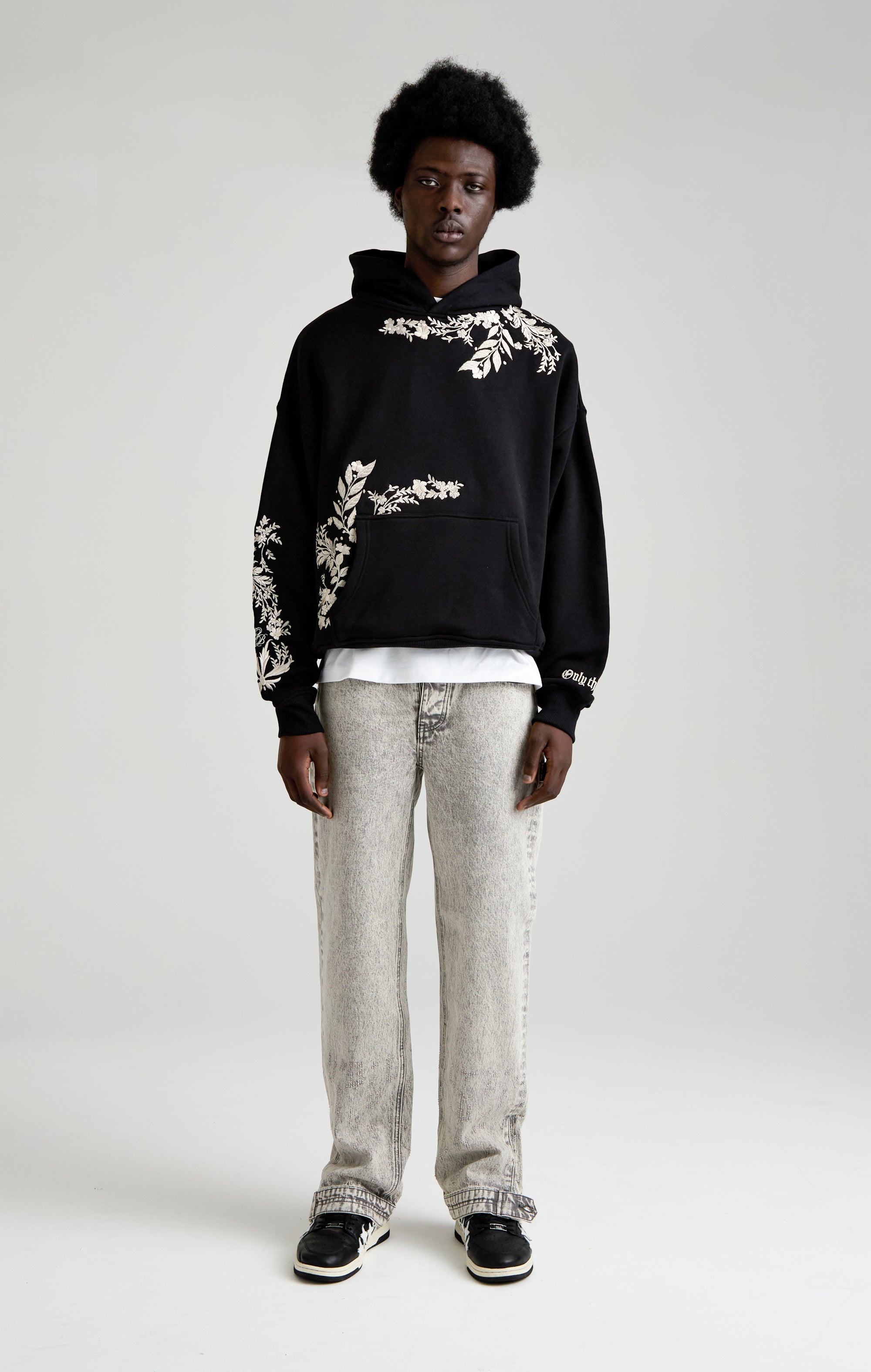 Flüstert in die Blütehaube