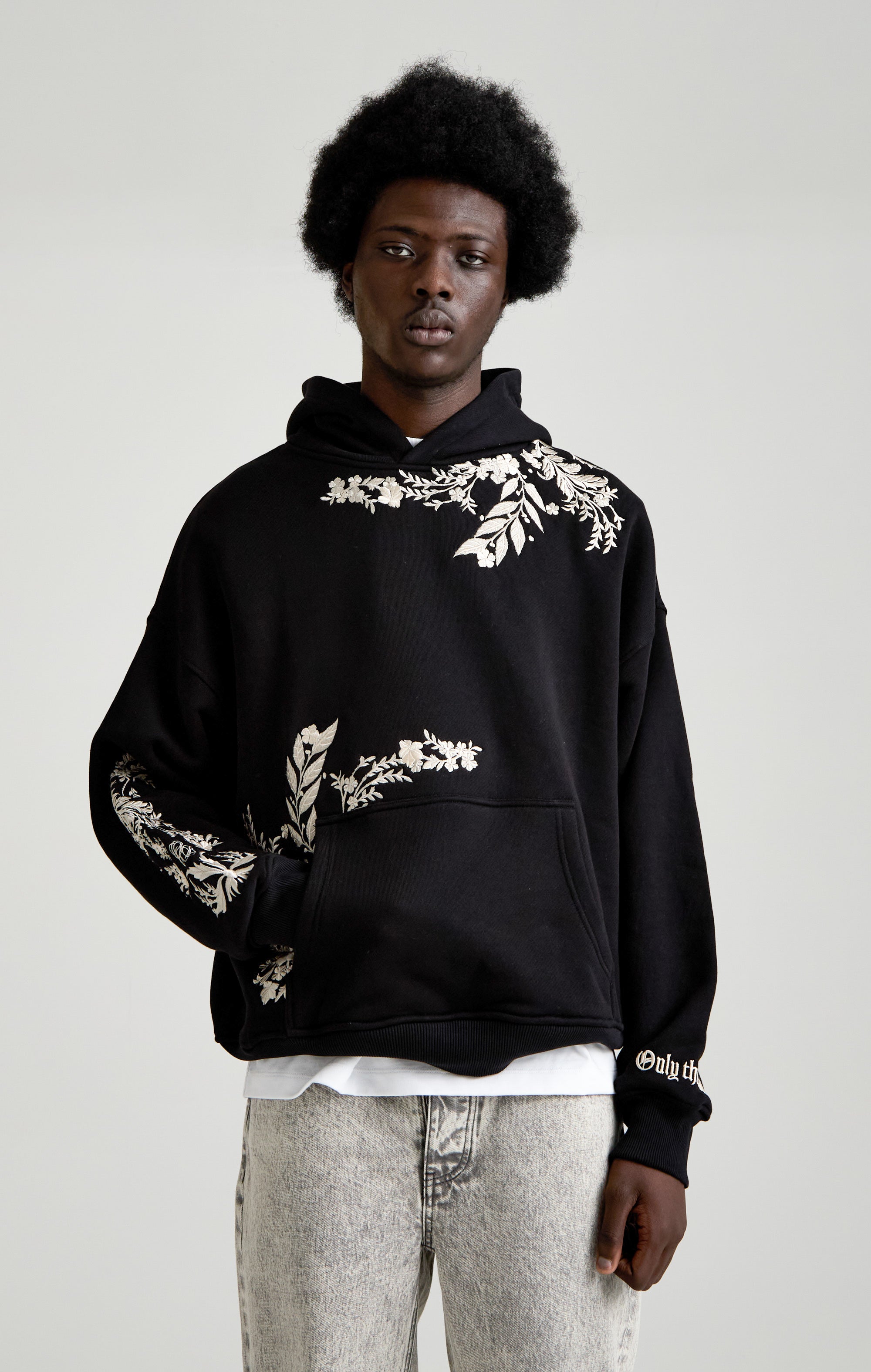 Flüstert in die Blütehaube