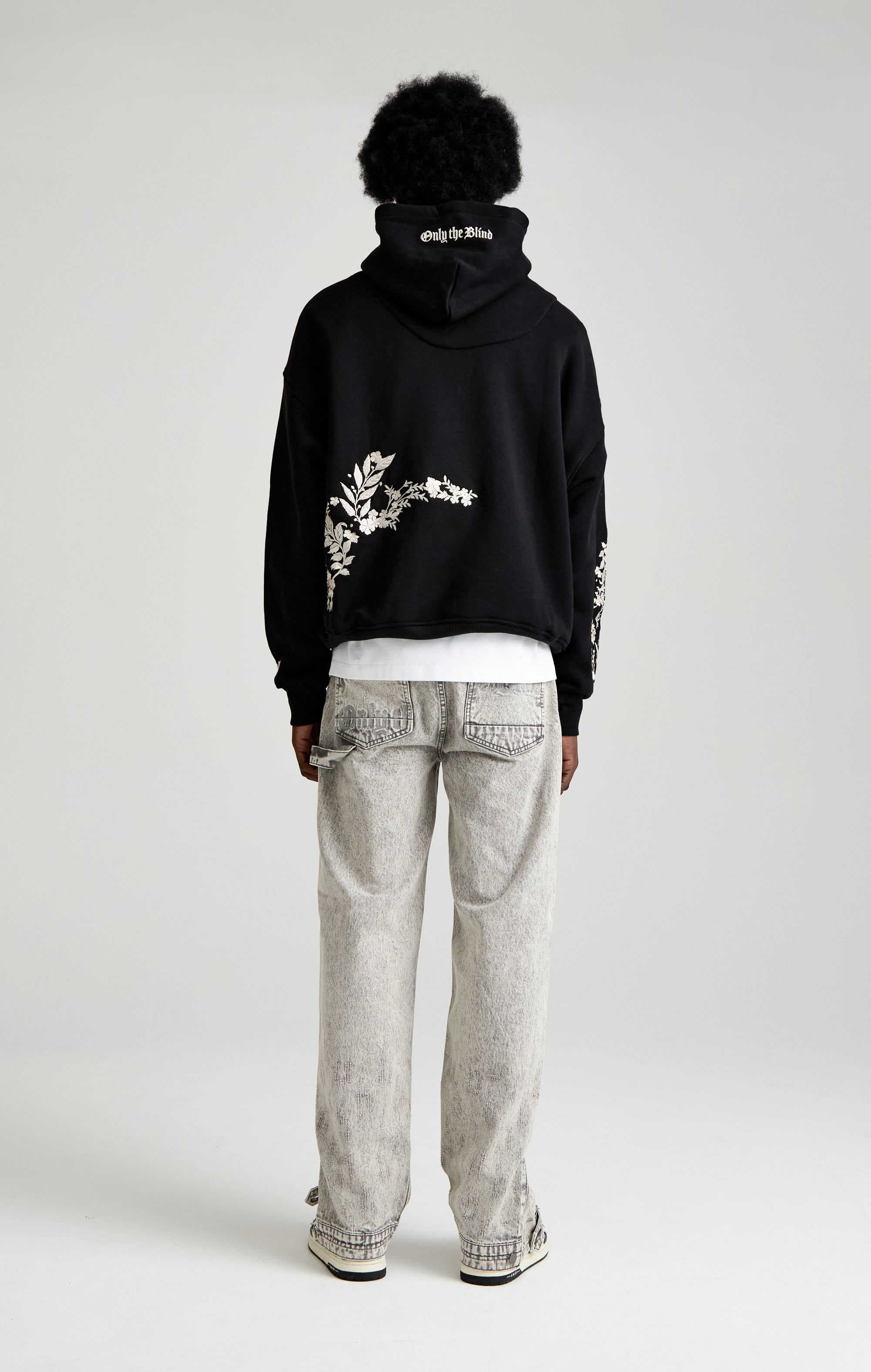 Flüstert in die Blütehaube