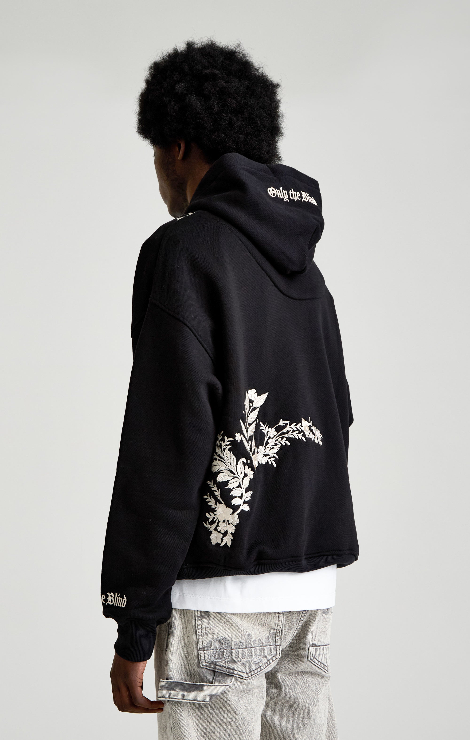 Flüstert in die Blütehaube