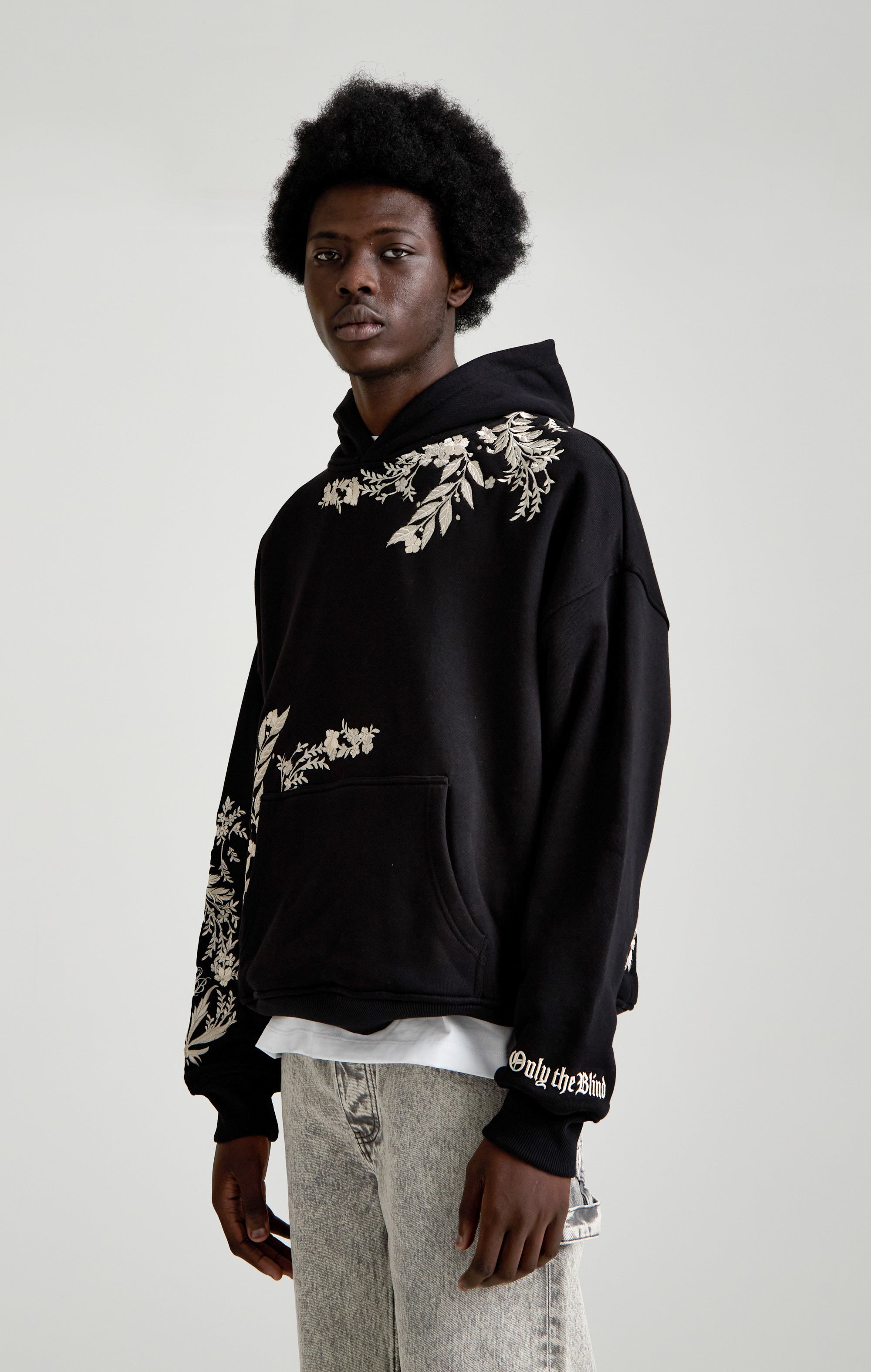 Flüstert in die Blütehaube