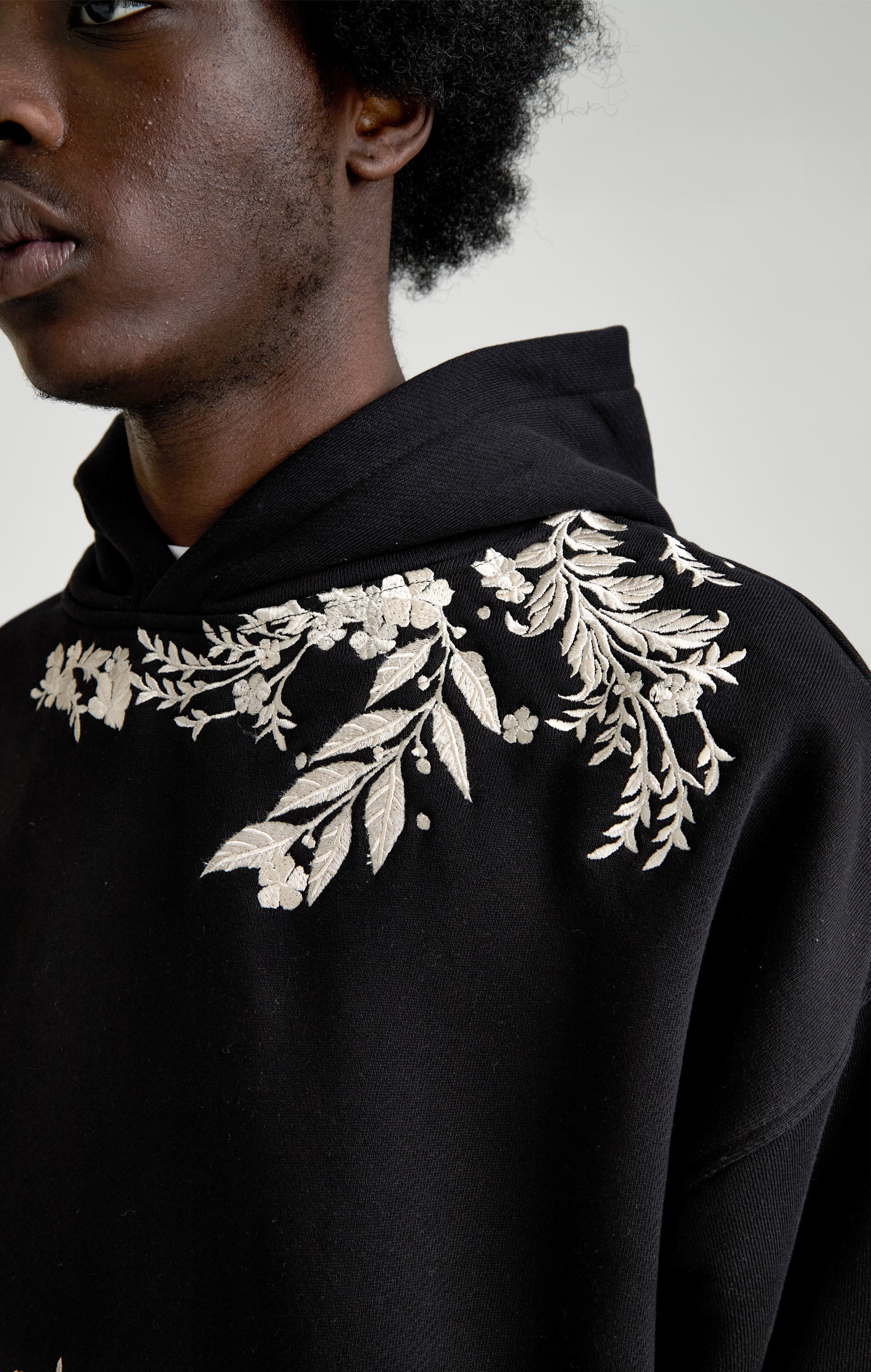 Flüstert in die Blütehaube