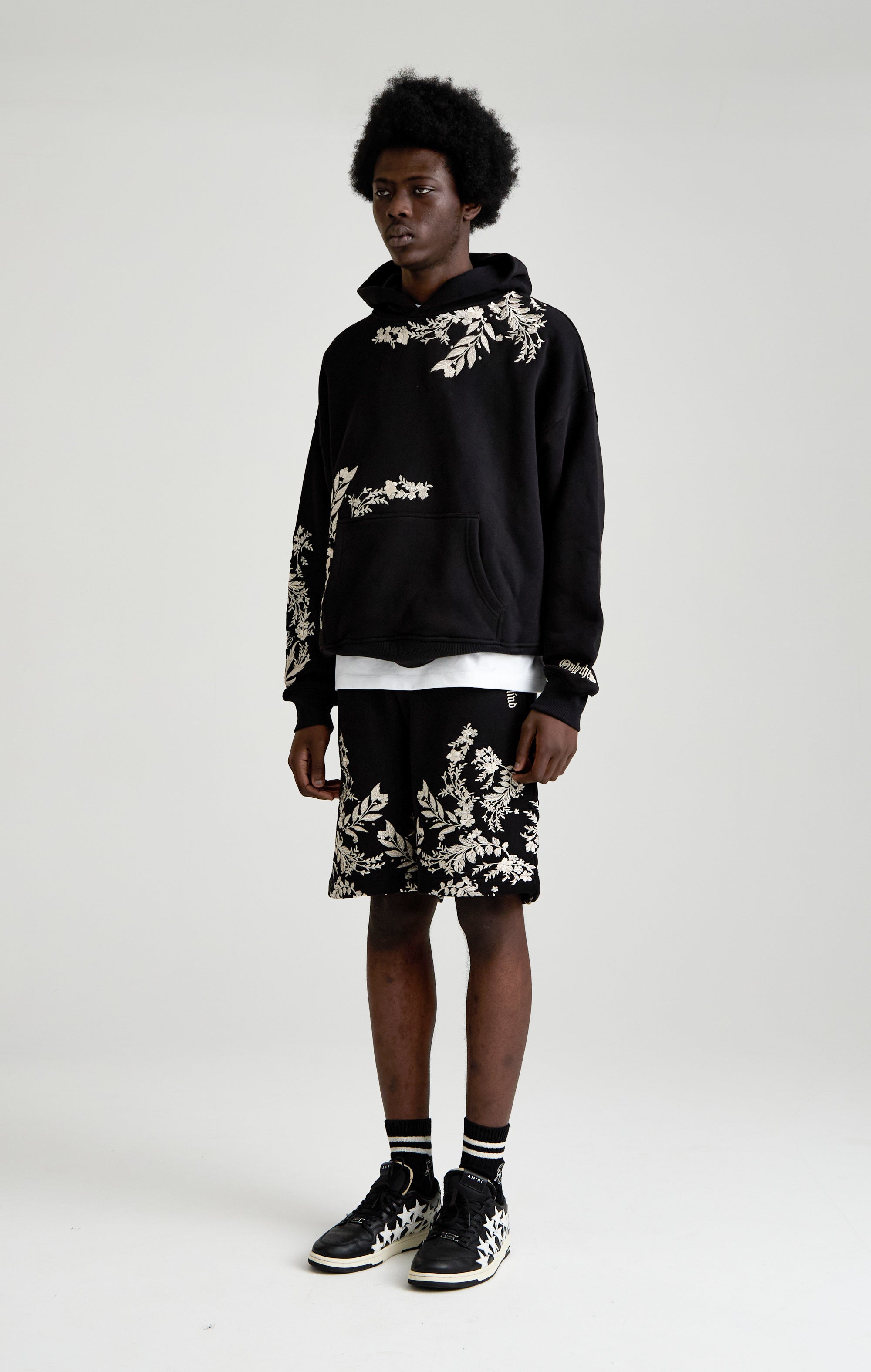 Flüstert in die Blütehaube