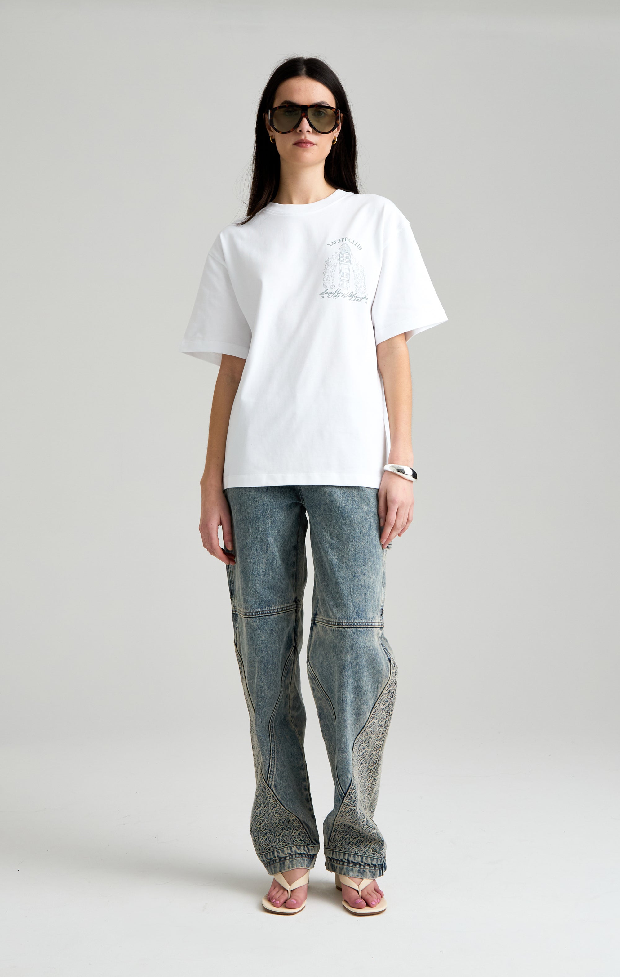 THE WHITE YACHT T-SHIRT