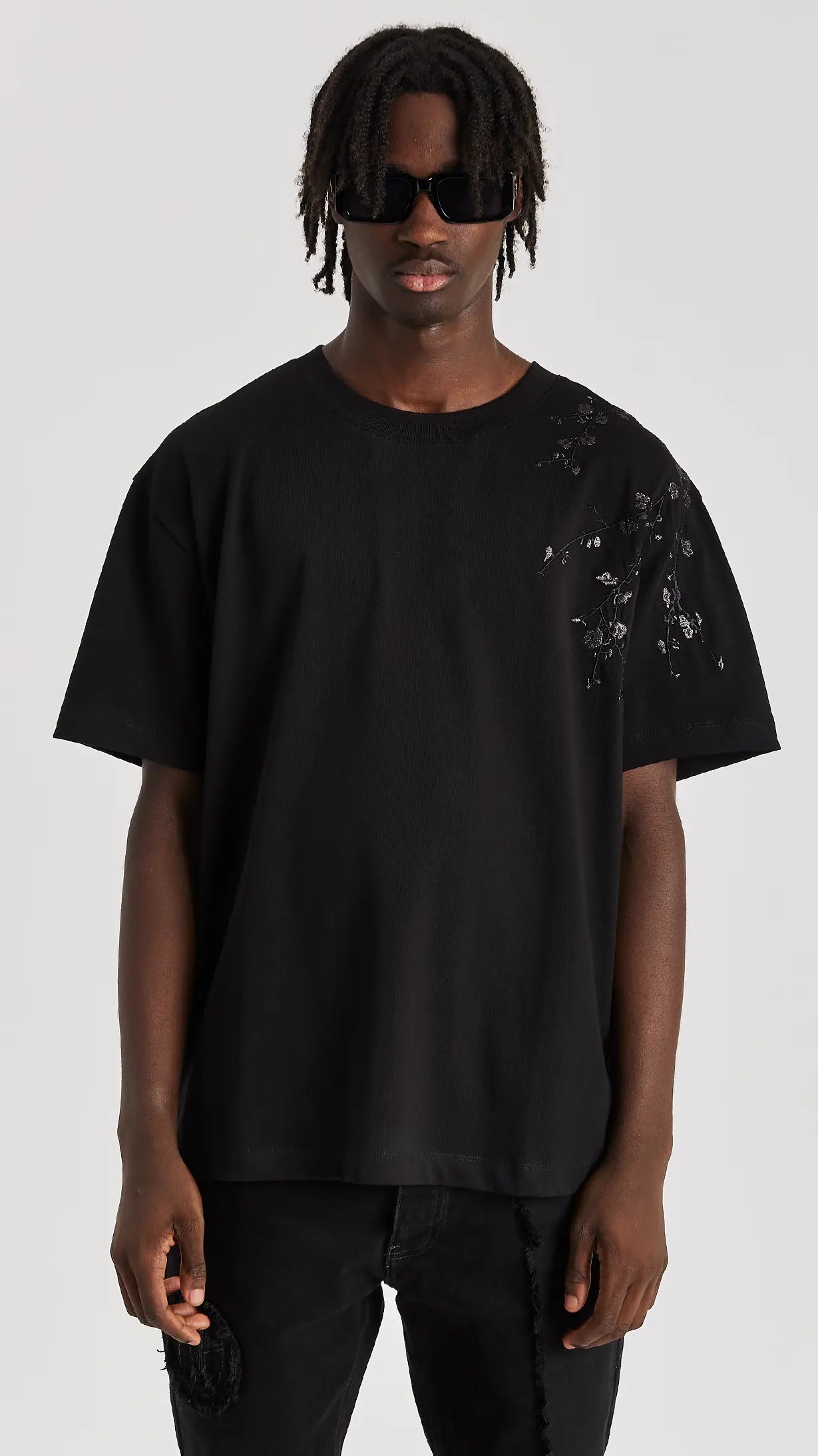 BLACK BLOSSOM T-SHIRT